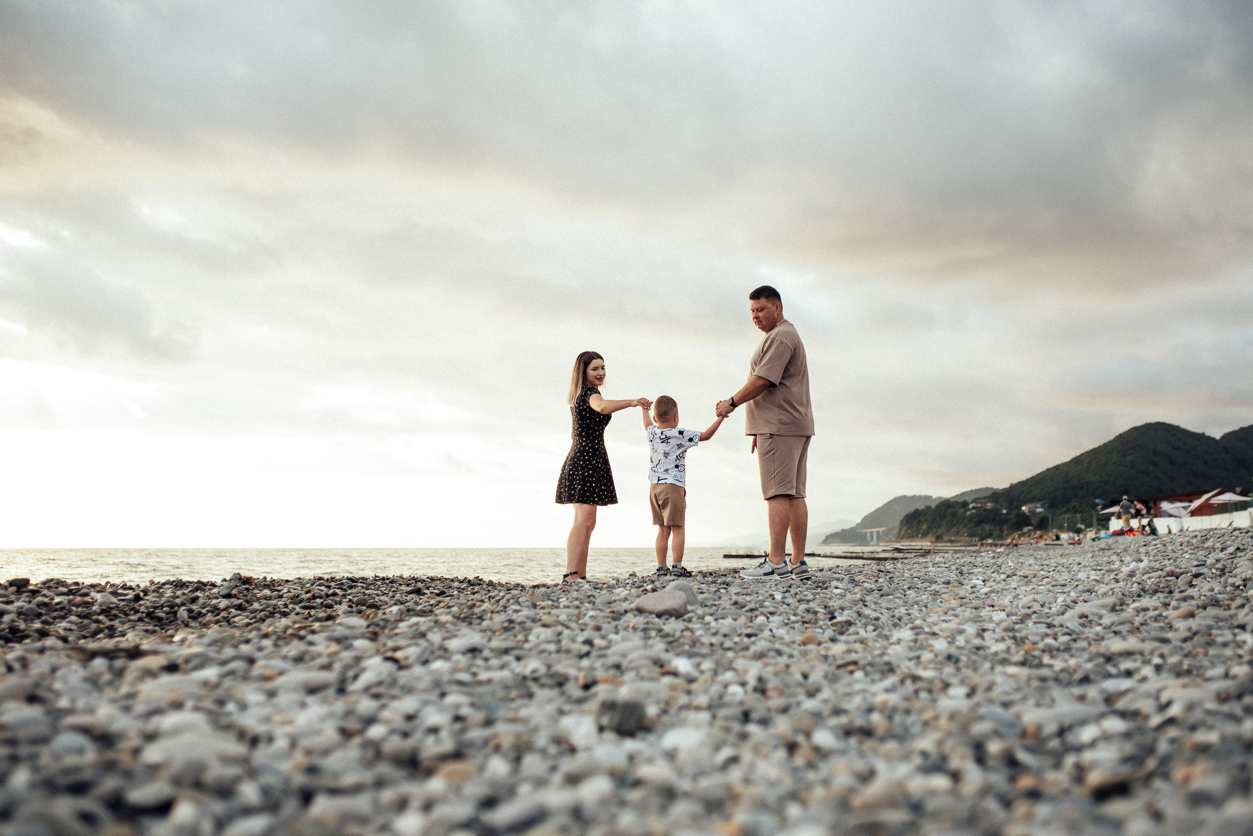 Семейная Фотосессия на соре в Сочи Лазаревской, Лос, Дагомысе, Адлере. Фотограф в Сочи — Маргарита Поганова