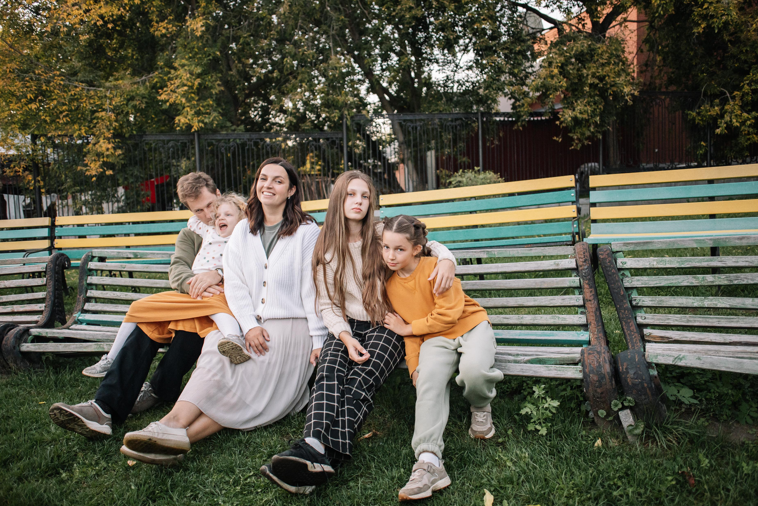 Дима, Марина, Олеся, Алена, Милана. Семейный фотограф Трусова Евгения в Екатеринбурге