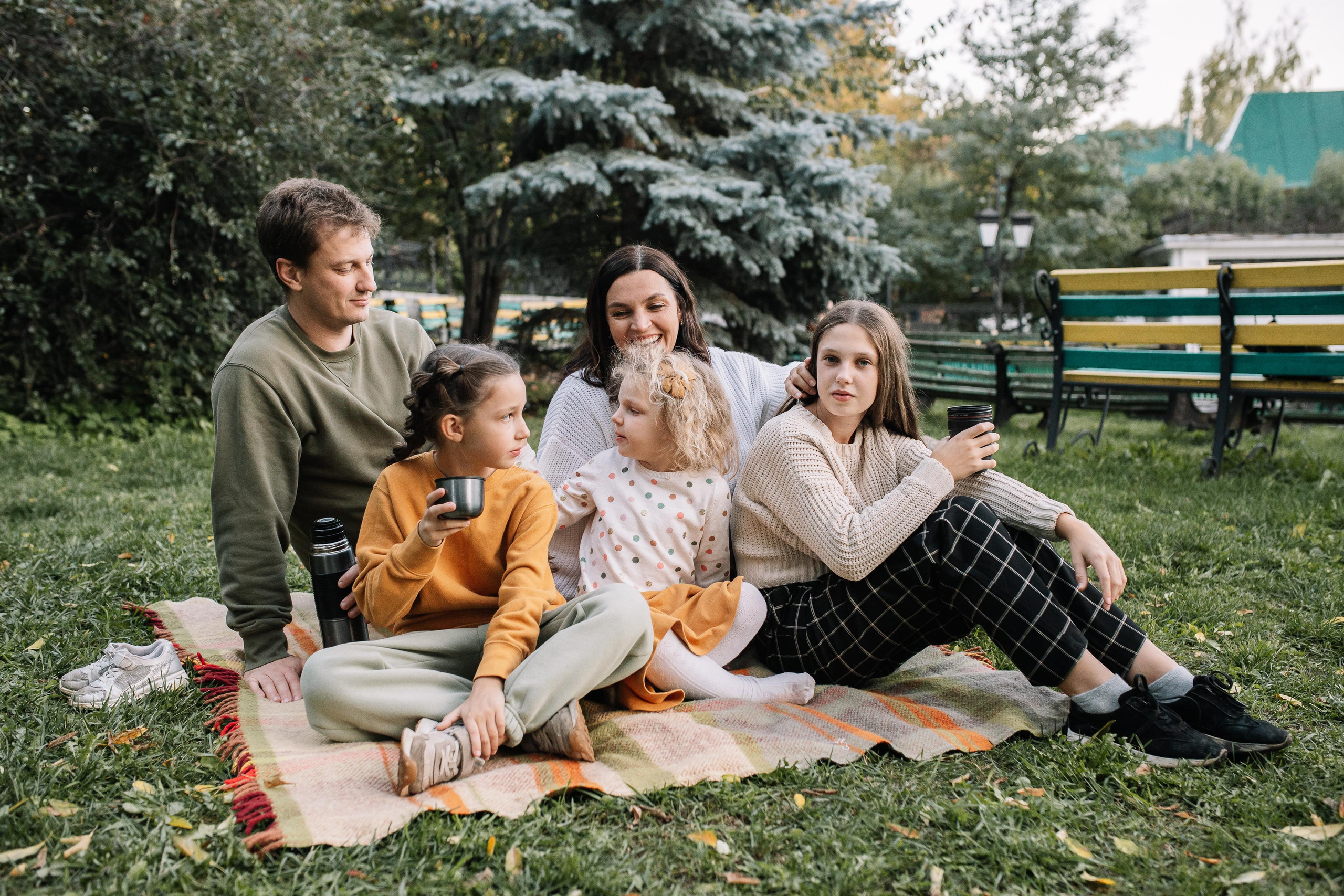 Дима, Марина, Олеся, Алена, Милана. Семейный фотограф Трусова Евгения в Екатеринбурге