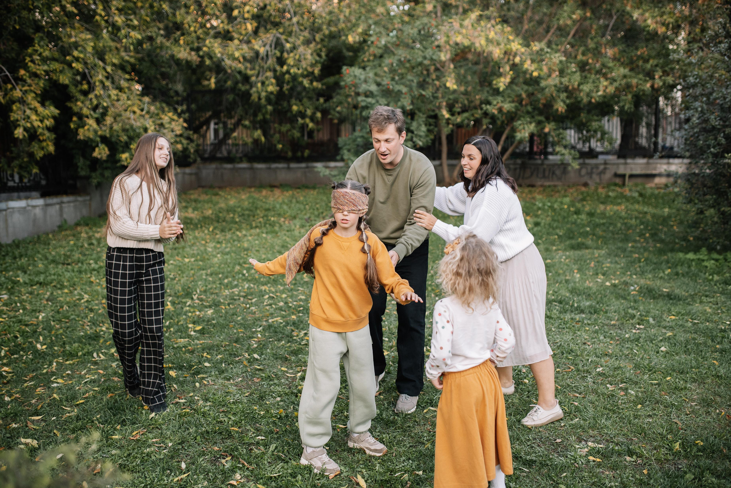 Дима, Марина, Олеся, Алена, Милана. Семейный фотограф Трусова Евгения в Екатеринбурге