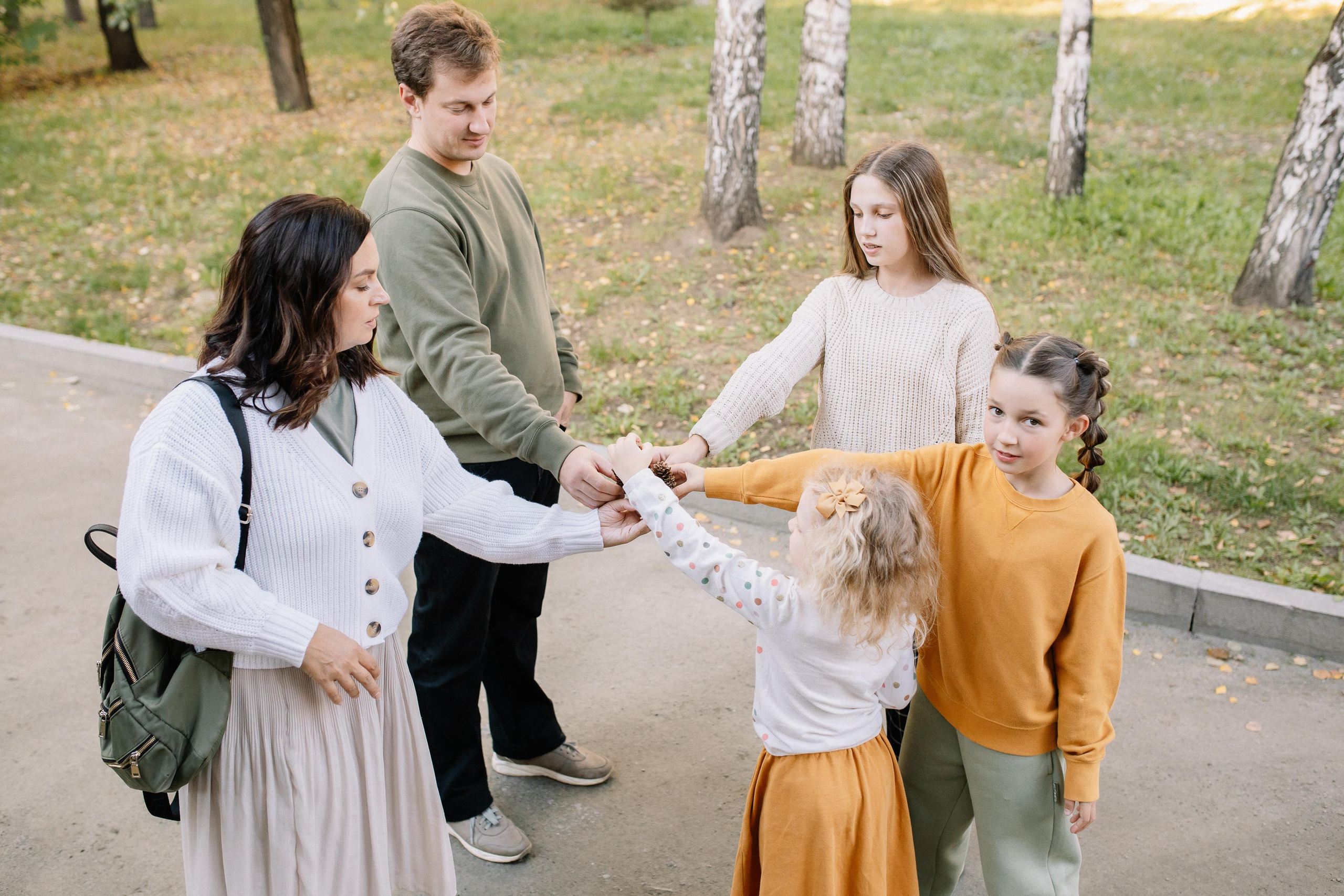 Дима, Марина, Олеся, Алена, Милана. Семейный фотограф Трусова Евгения в Екатеринбурге