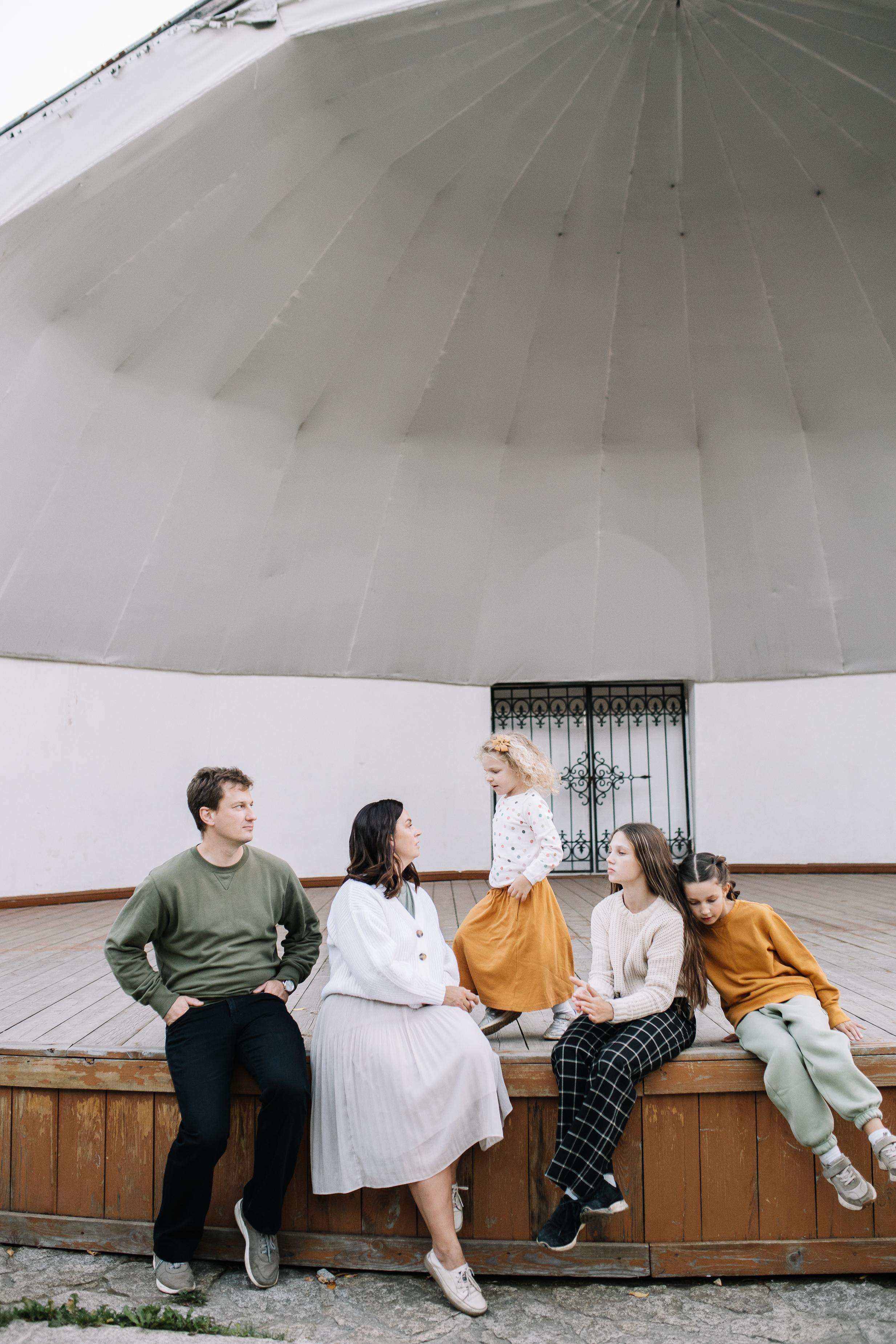 Дима, Марина, Олеся, Алена, Милана. Семейный фотограф Трусова Евгения в Екатеринбурге