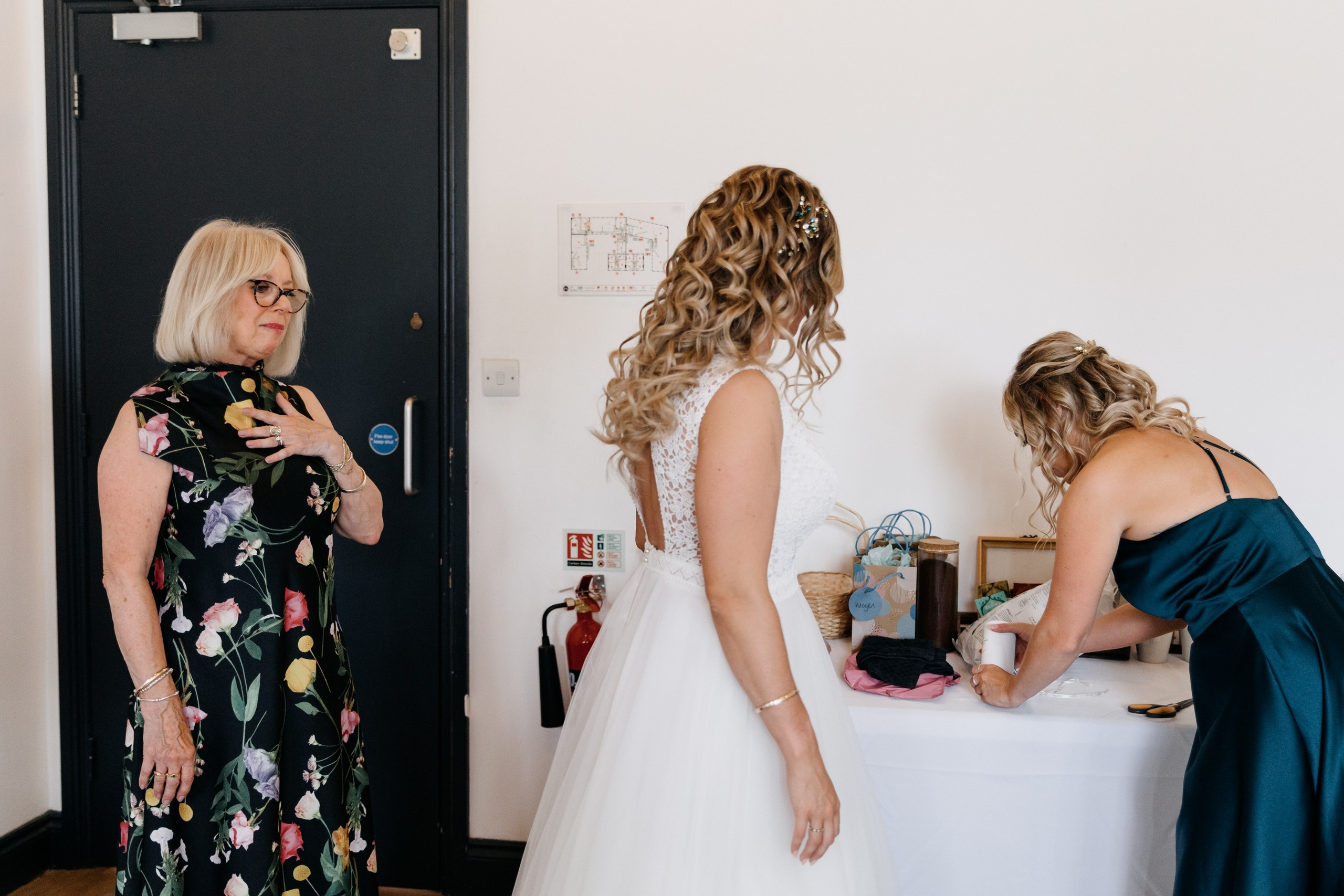 Kate & Thurane Wedding at Loft Studios London. Moments Catchers — Wedding Photography & Video Duo in London