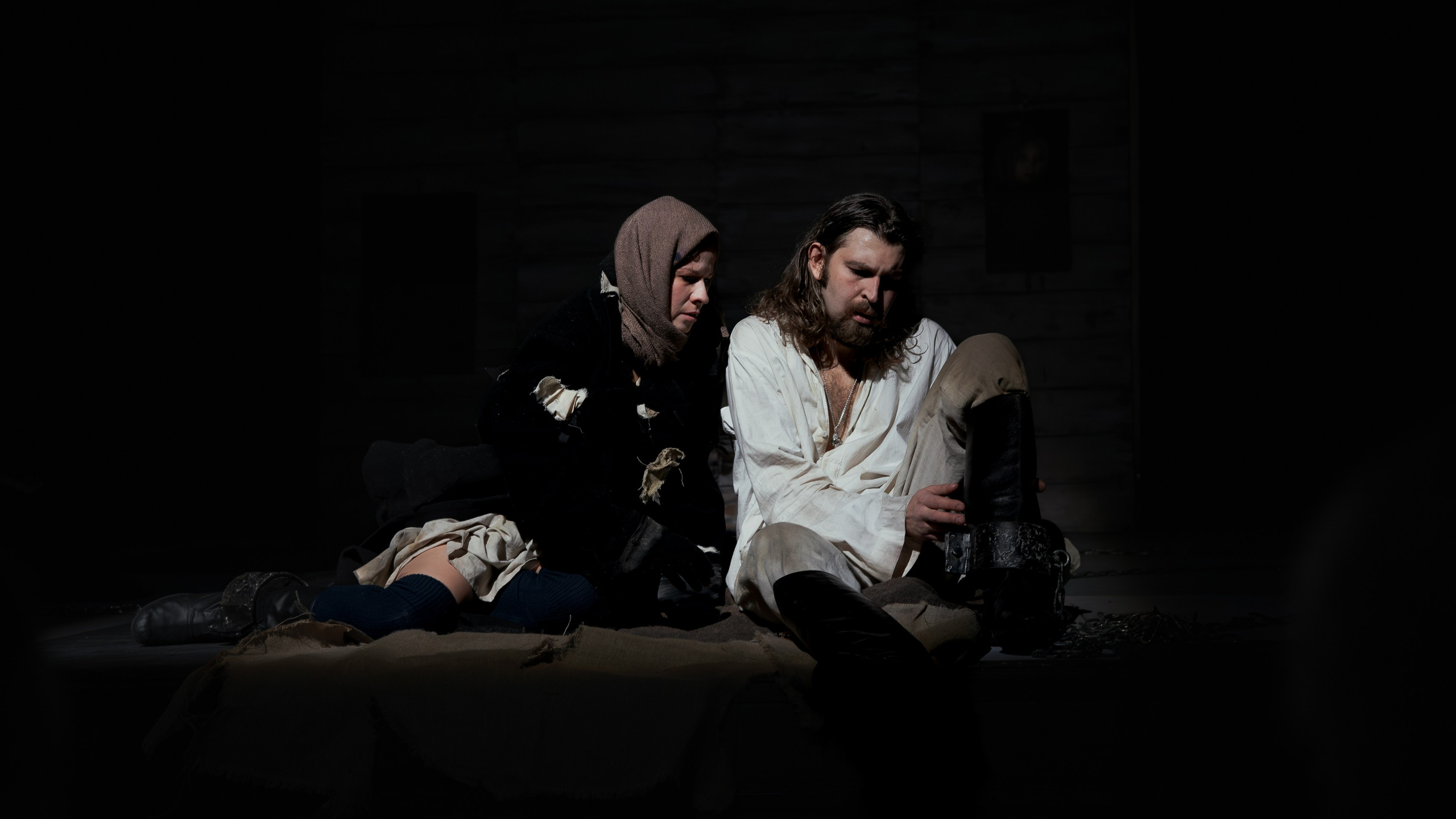 Астраханский Драматический Театр «Леди Макбет». Фотограф Марк Файзулин