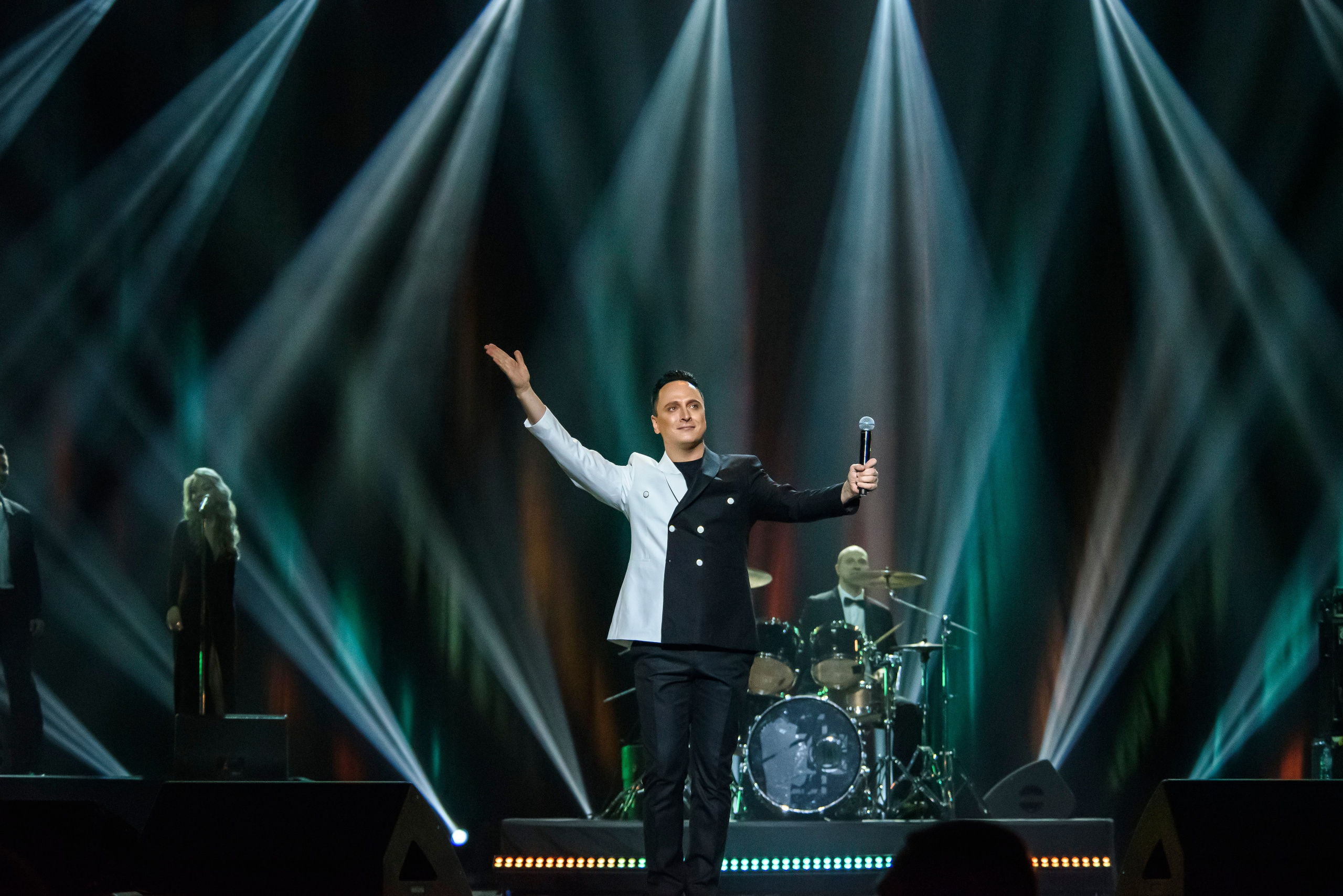 Лариса Рубальская «40 лет с песней по жизни» — Крокус Сити Холл. Бренд-фотограф для экспертов и блогеров в Москве Влада Горбовская