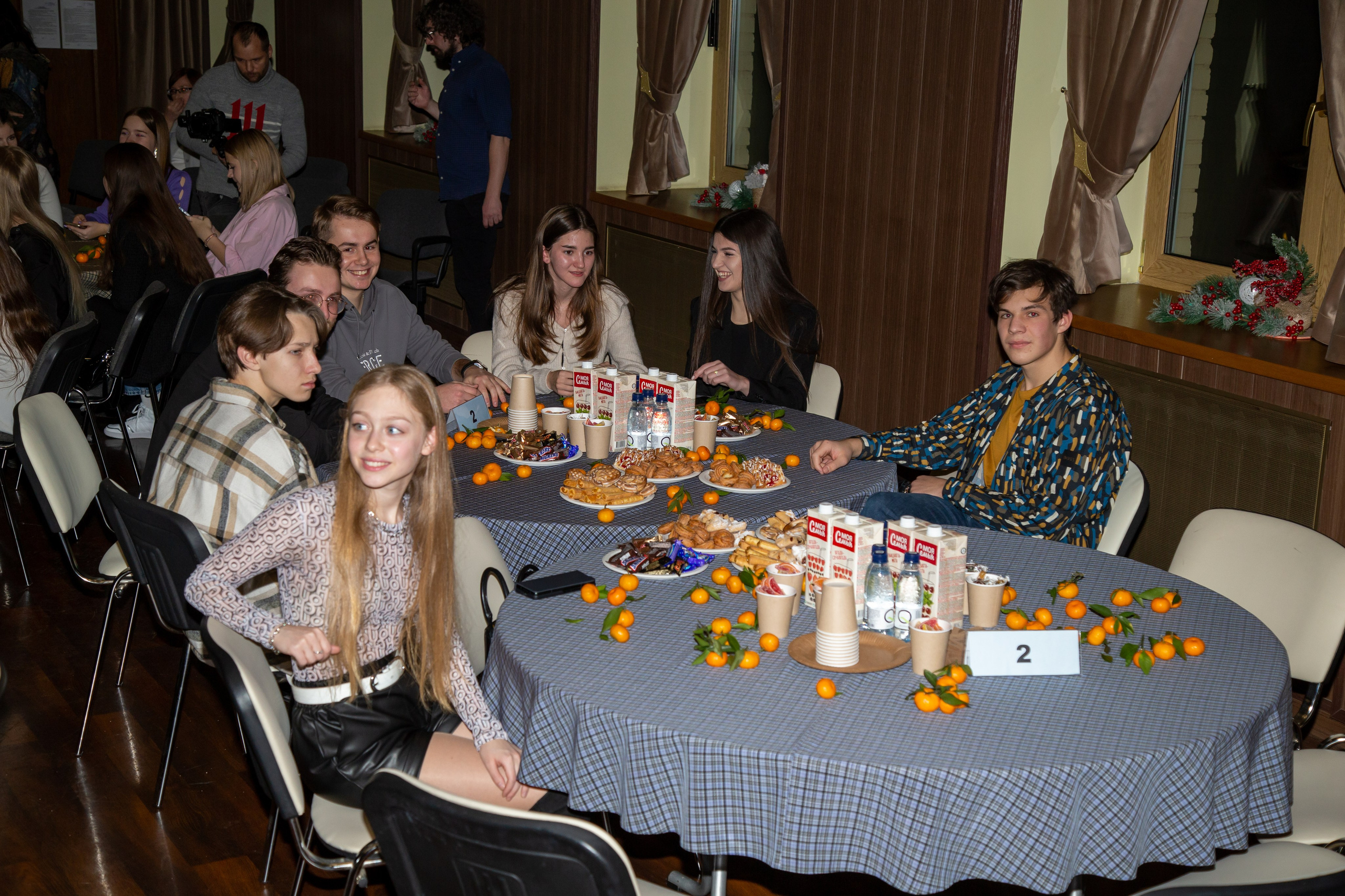 Репортажная съёмка для Домисольки на новый год. «Студия DRONAVT`s» — видеосъёмка и фотография г. Москва