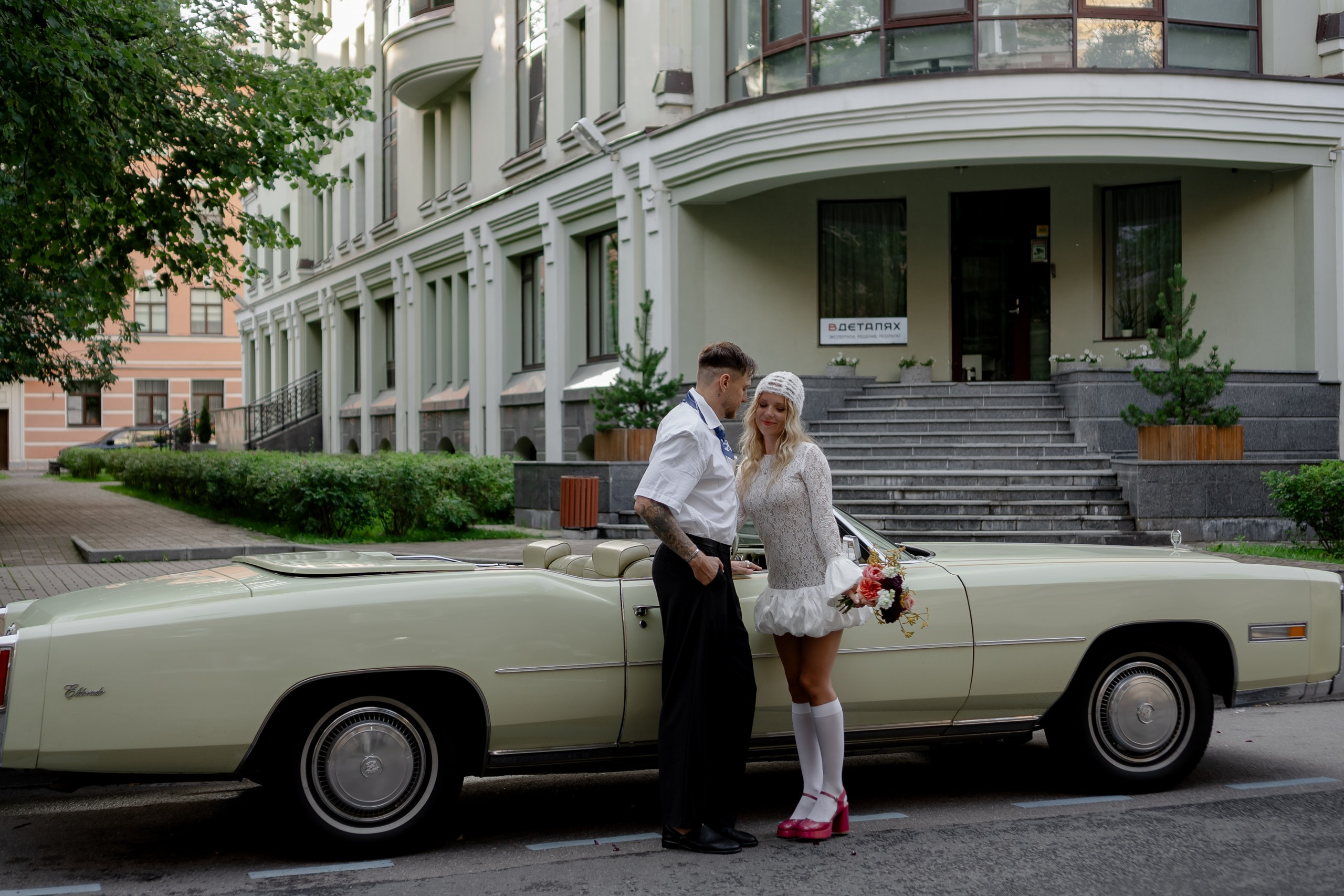 СВАДЕБНАЯ СЬЕМКА С КАБРИОЛЕТОМ В САНТК-ПЕТЕРБУРГЕ НА ПЕТРОГРАДКЕ В ОТЕЛЕ ПАНОРАМИКА. Профессиональный фотограф, Санкт-Петербург — Виктория Богомолова