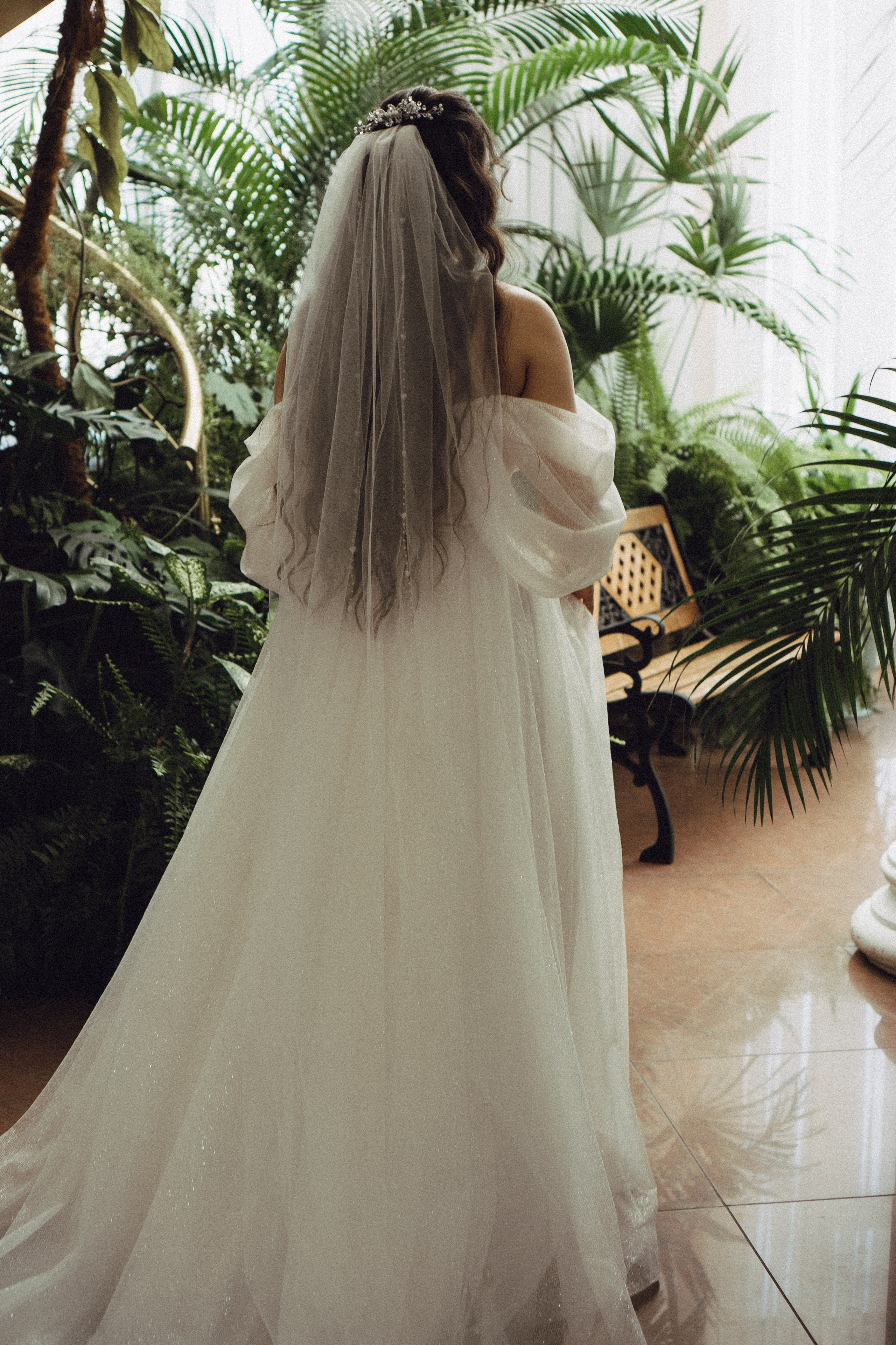 СВАДЕБНАЯ СЬЕМК В ПАРКЕ 300-ЛЕТИЯ. Профессиональный фотограф, Санкт-Петербург — Виктория Богомолова