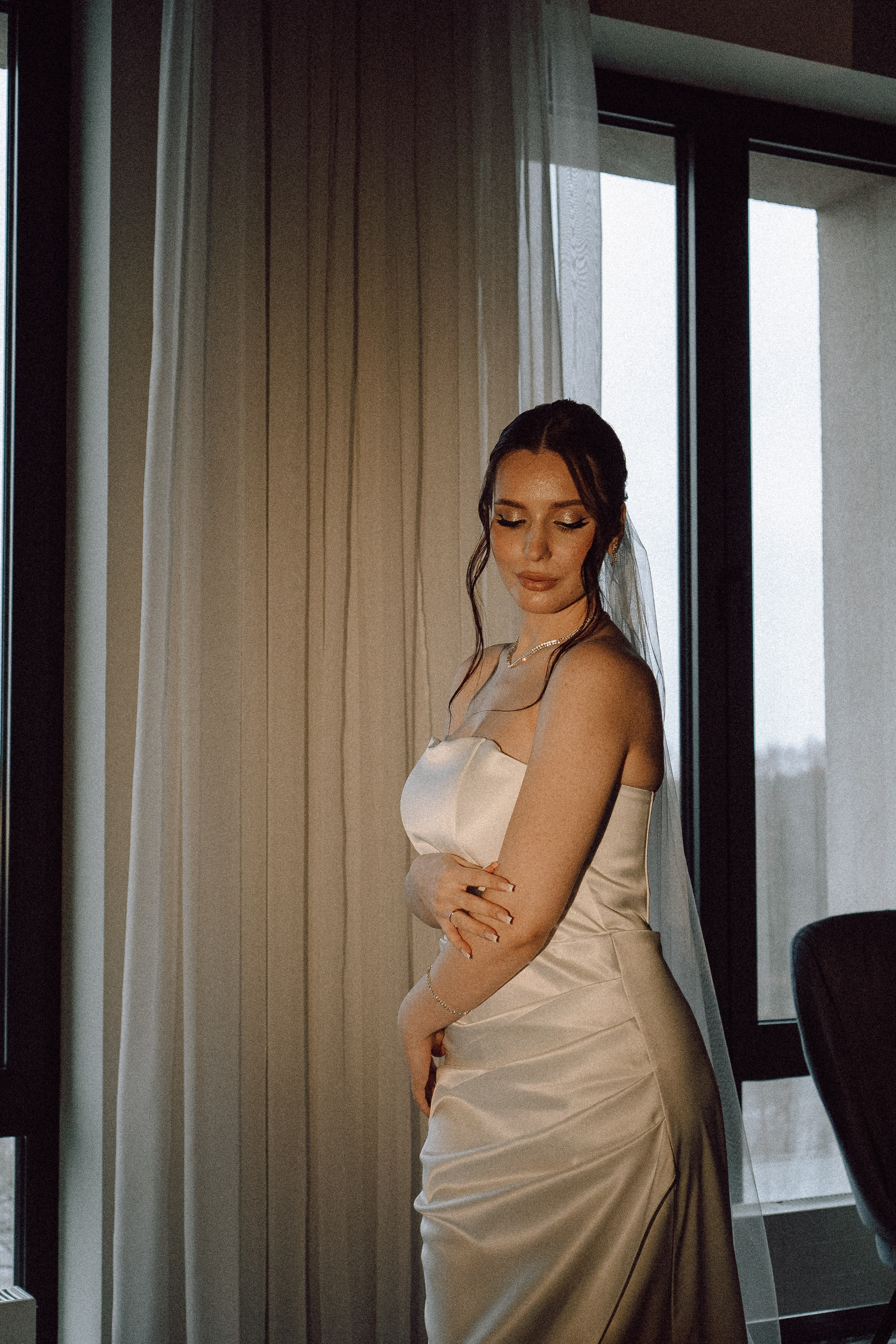 СВАДЕБНАЯ СЬЕМКА СБОРОВ ЖЕНИХА И НЕВЕСТЫ В ОТЕЛЕ И ТАКЖЕ ФОТОСЕССИИЯ В ОТЕЛЕЕ МЕГАПОЛИС БРЯНСК. Профессиональный фотограф, Санкт-Петербург — Виктория Богомолова