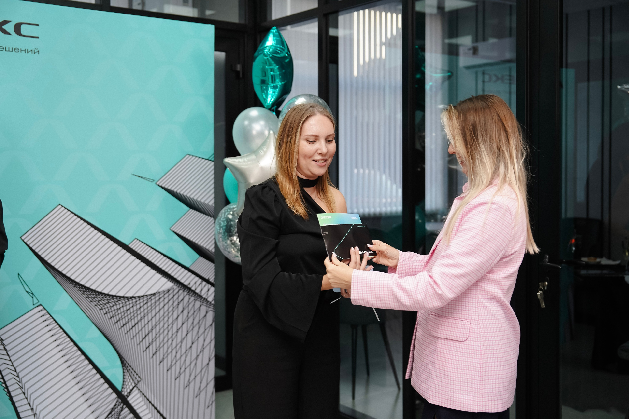 Открытие нового офиса ГК «Лендекс». Фотограф с психологическим образованием