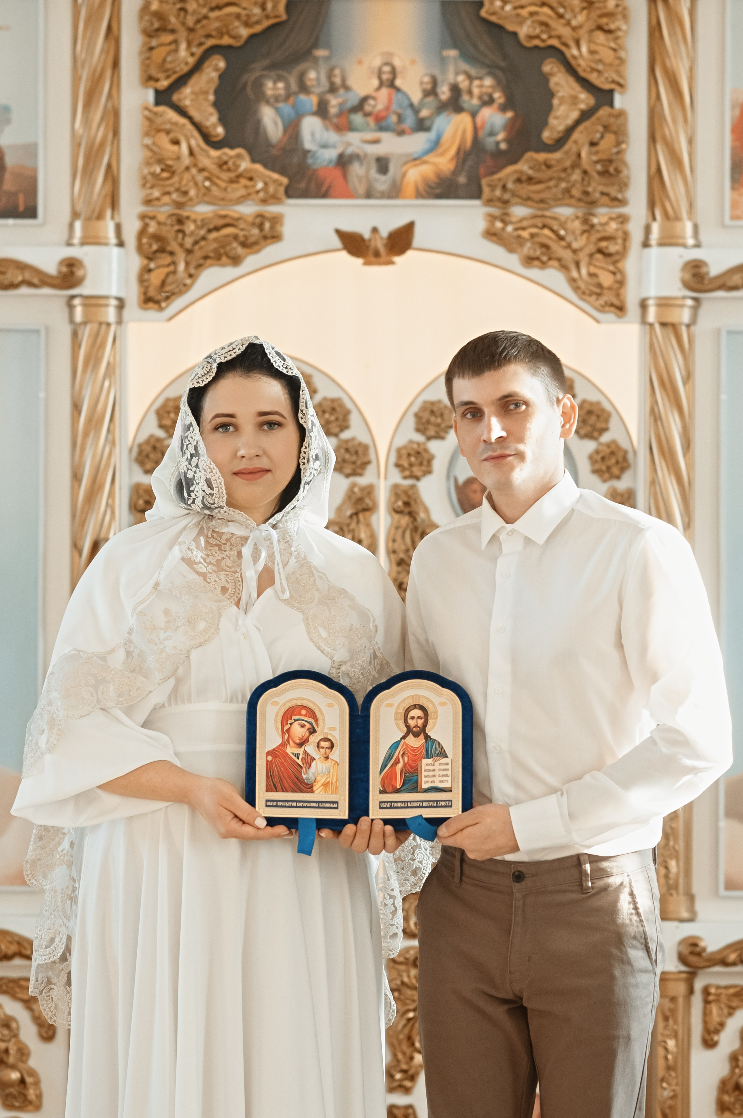 Венчание в храме Благовещения Пресвятой Богородицы. Церковный фотограф на Таинство Крещения и Венчания в Оренбурге и Оренбургской области Екатерина Белкина