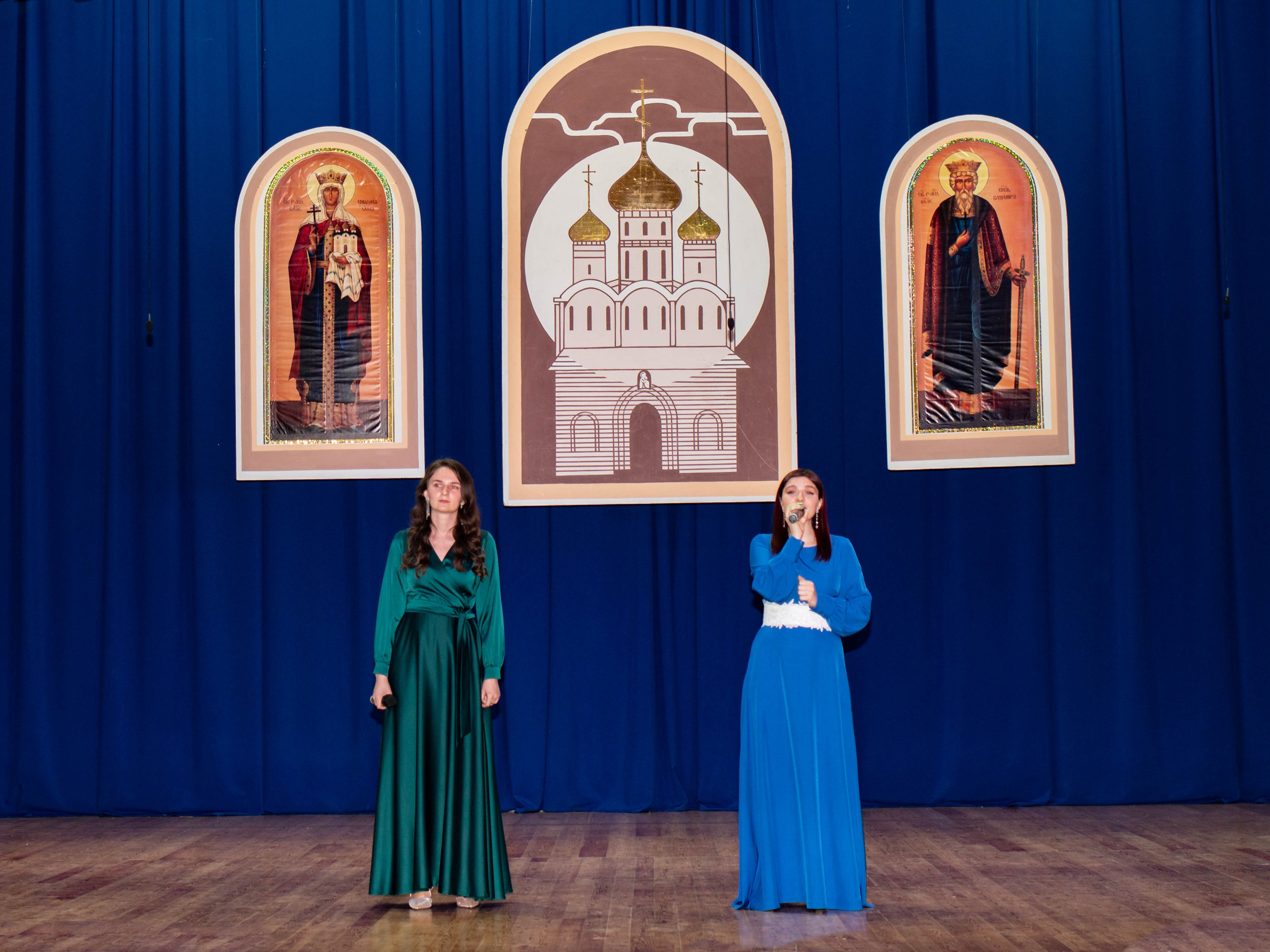 День Святого Владимира п. Радуга. Главная