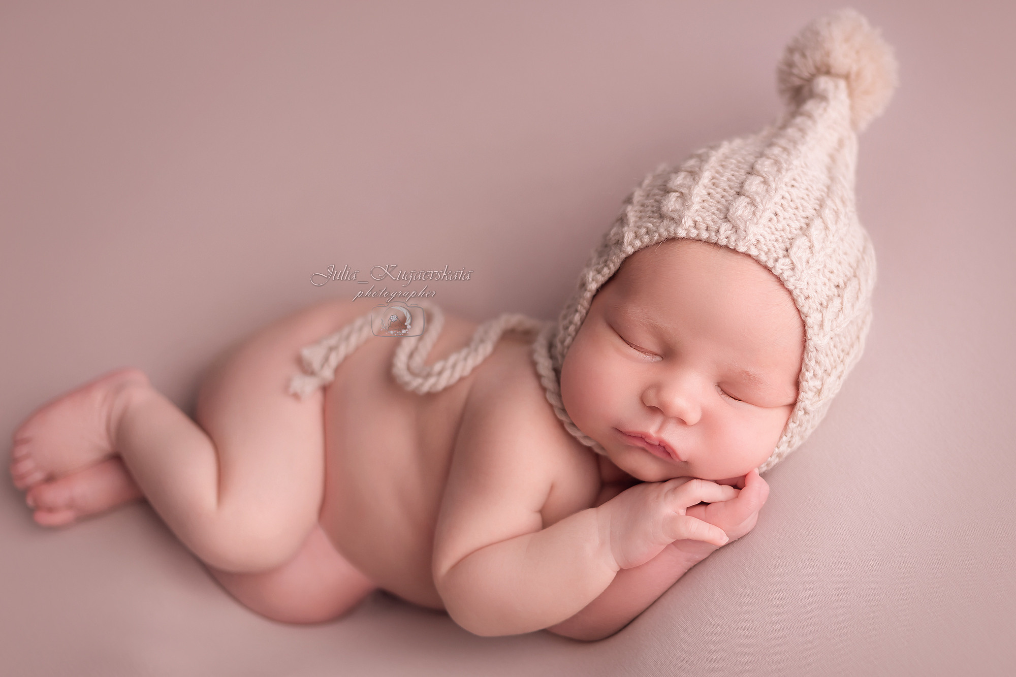 Лев. Фотограф Новорожденных и беременности г. Тюмень