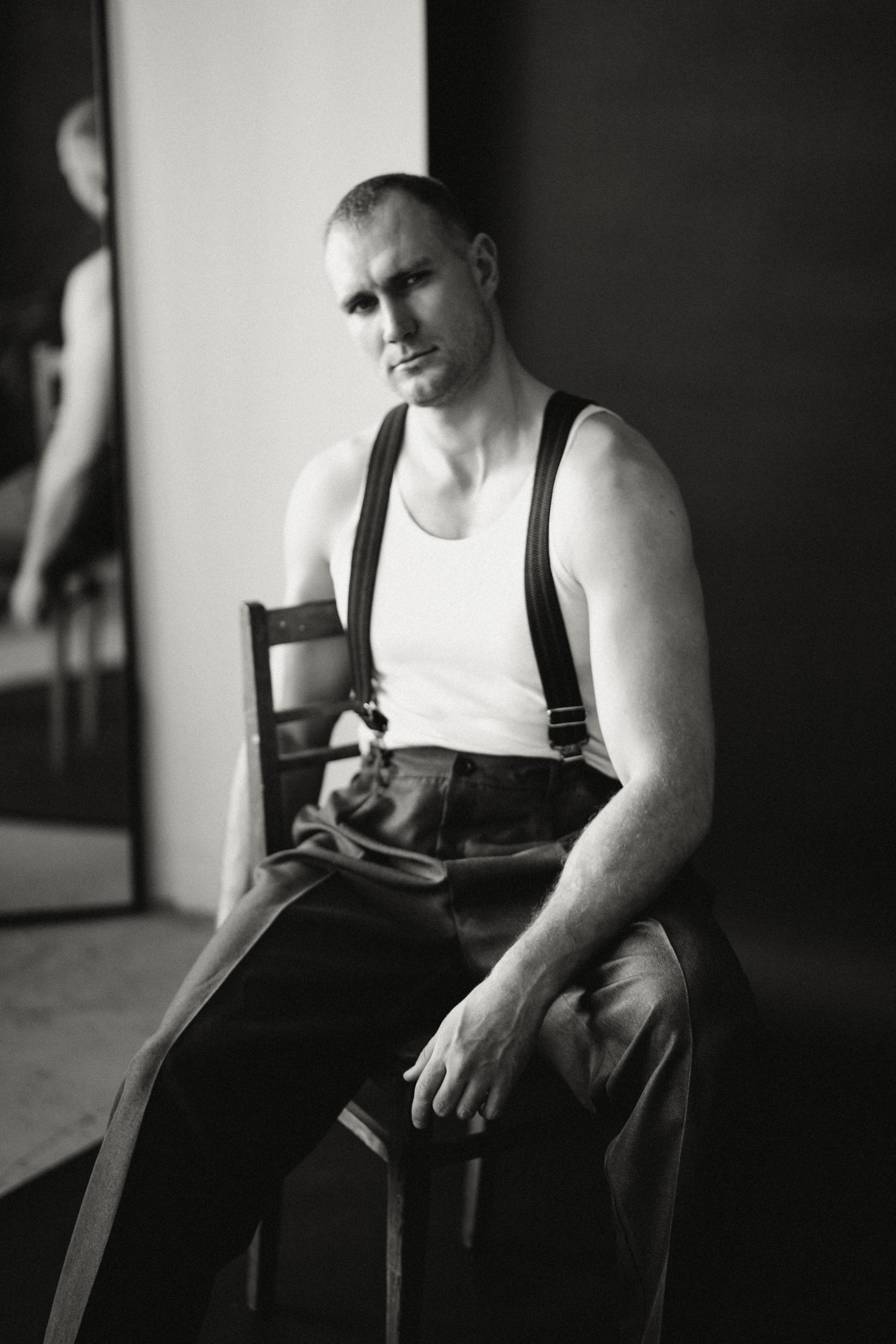 Andrey. I am Diana, a portrait photographer. I take pictures around the world