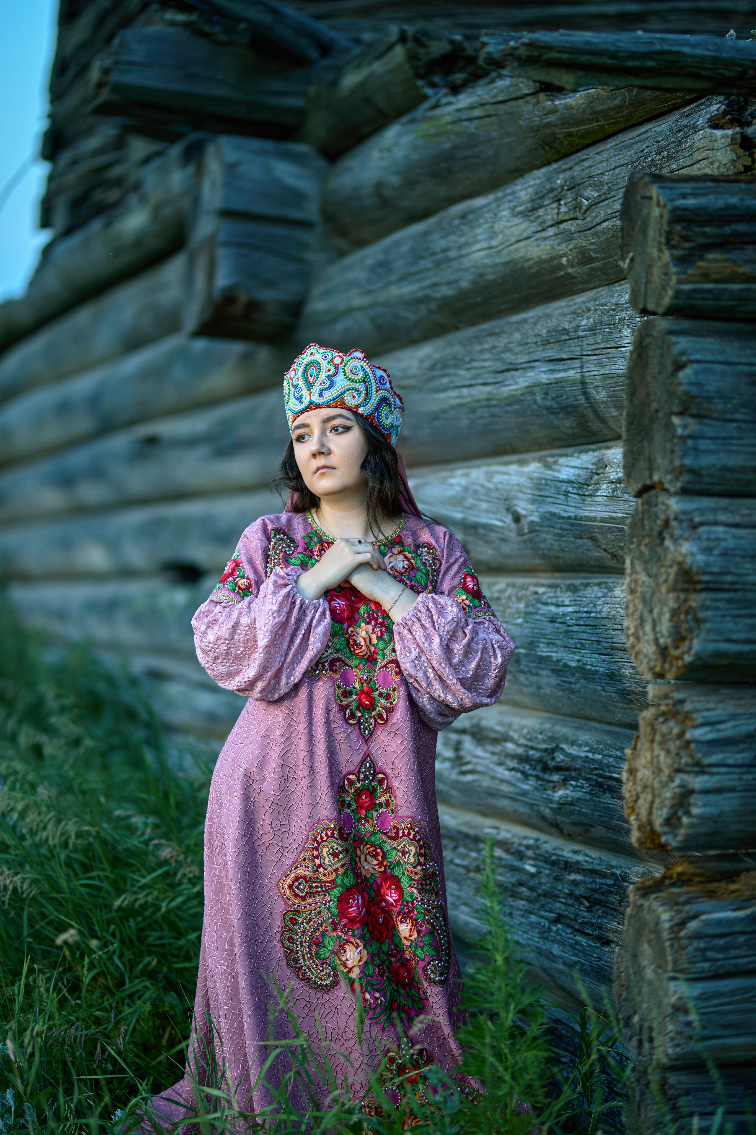 Тематическая фотосессия у старой мельницы, народном костюме царевны, стиле ивана купала. Чувашия, Чебоксары. Владимир Суздалов (ProMaXe) — Портретный фотограф, тематические фотосессии в Чебоксарах