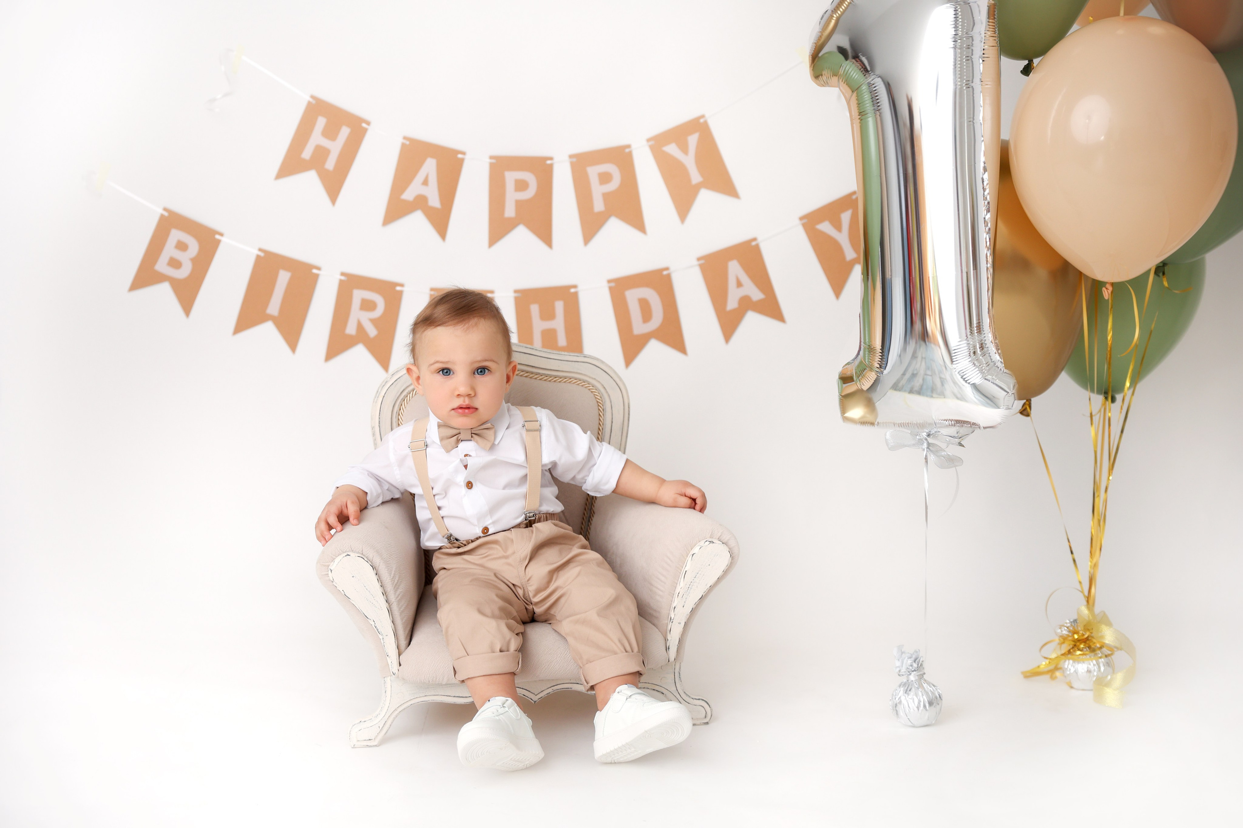 Фотосессия 1 год (от 6 мес до 3 лет). Детский фотограф новорождённых в Ростове-на-Дону. Фотограф крещения. Фотограф Беременности. Детская фотосессия на год