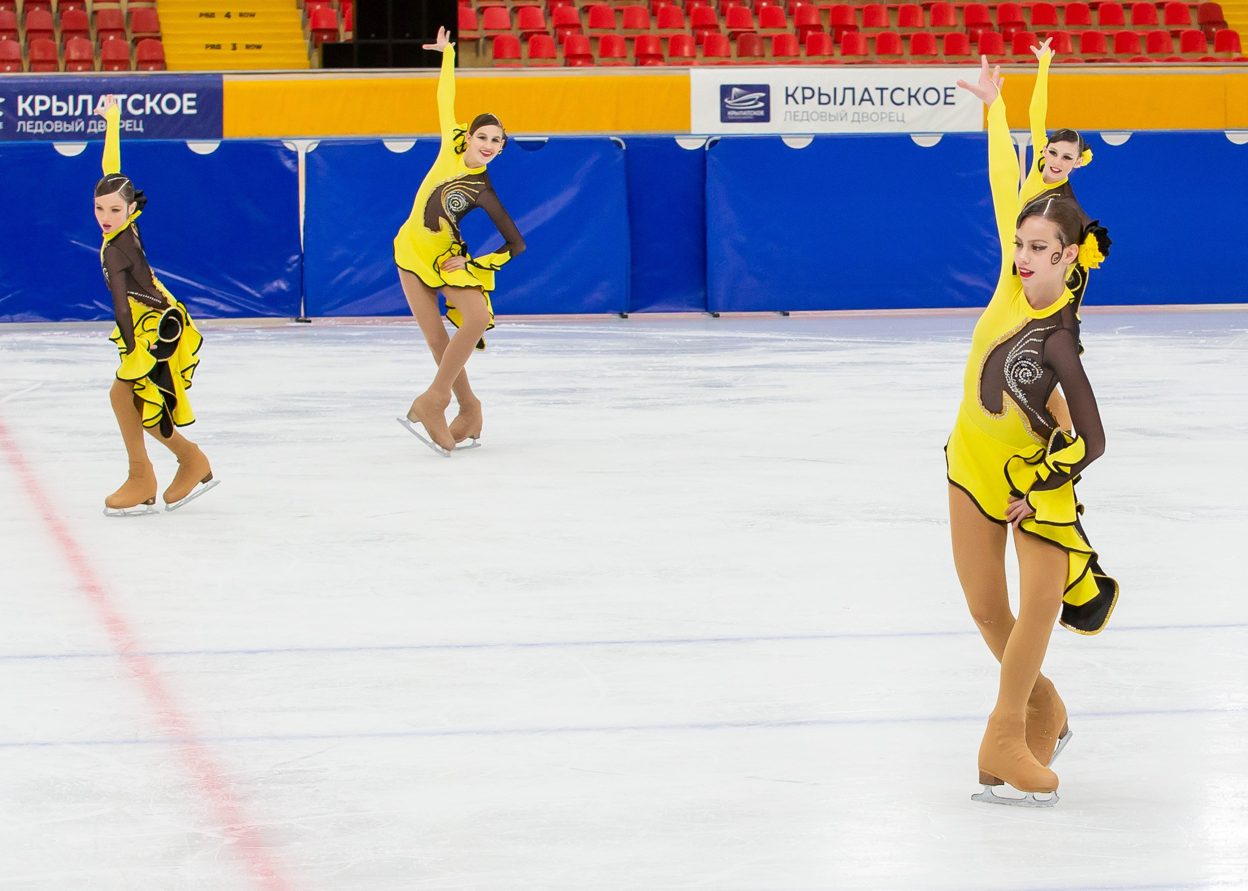 Открытый кубок Московского спорта среди спортивных балетов на льду. Детский театр на льду «АЛЕКО» 2024. Репортажный фотограф в Москве