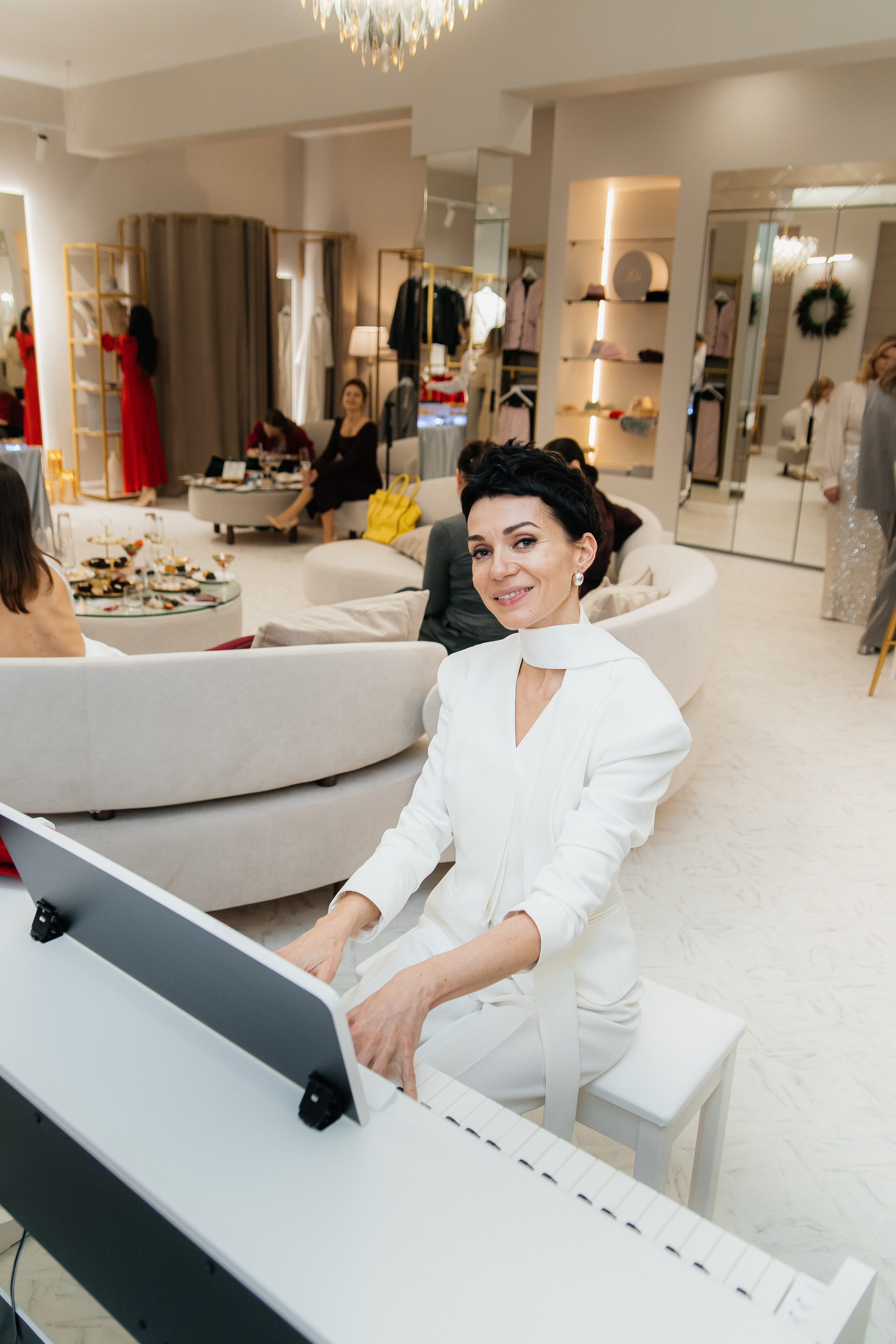 Открытие Atelier Jenya Pavlichenko. Vmeste.Klassno