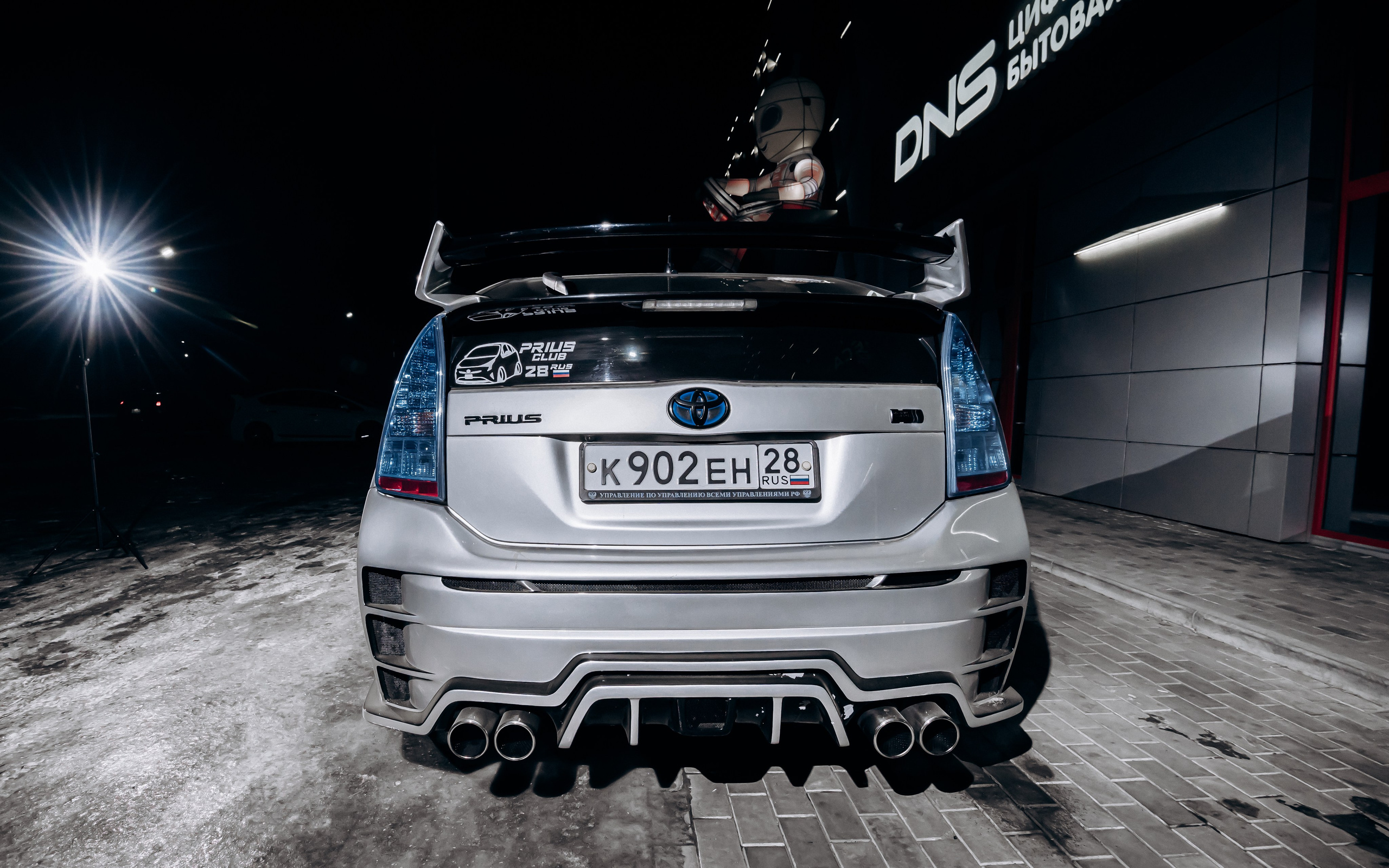 Toyota Prius. Фотограф Андрей Сенченко