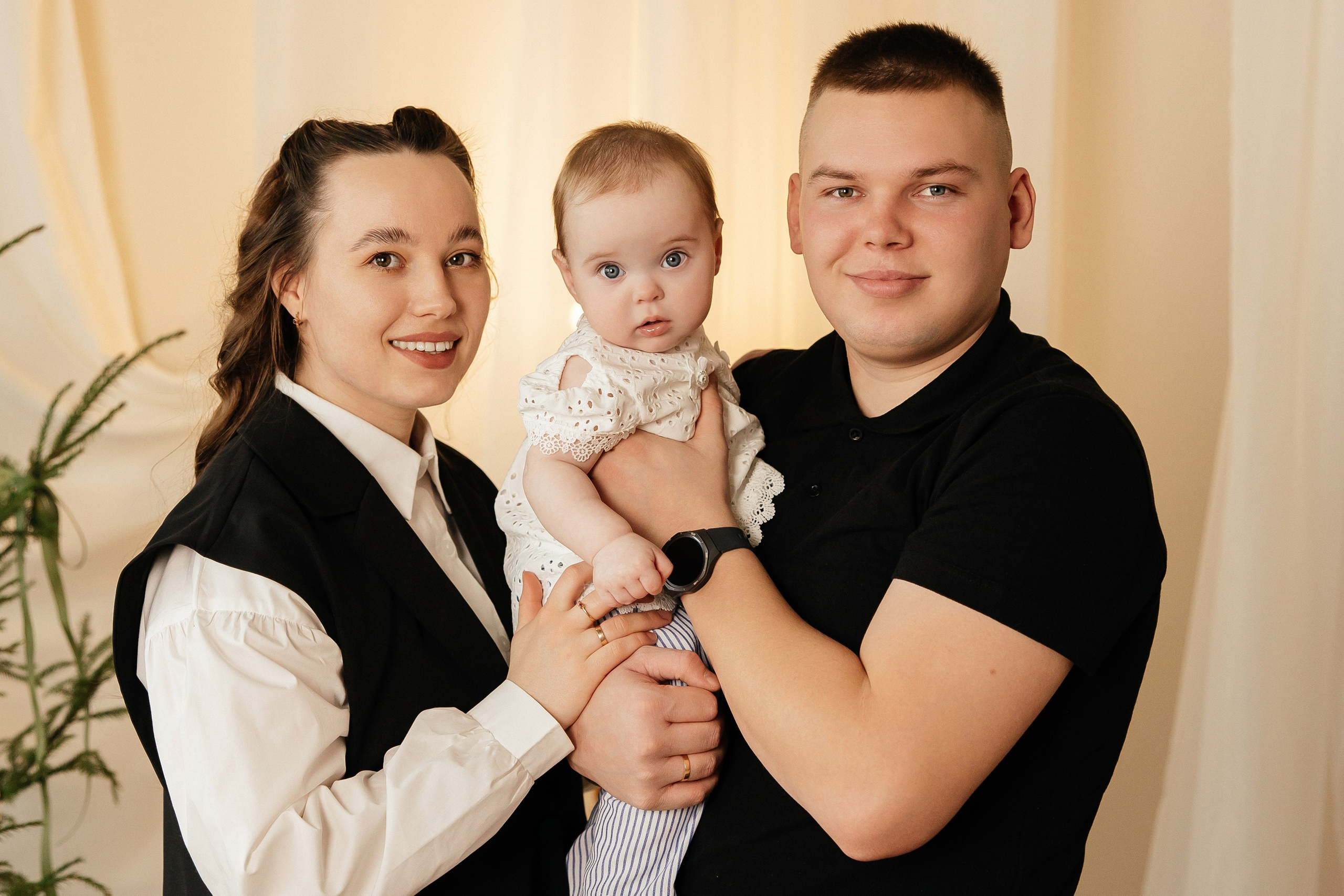 Лиза, Олег и Виктория. Семейный фотограф в Рязани и Рязанской области