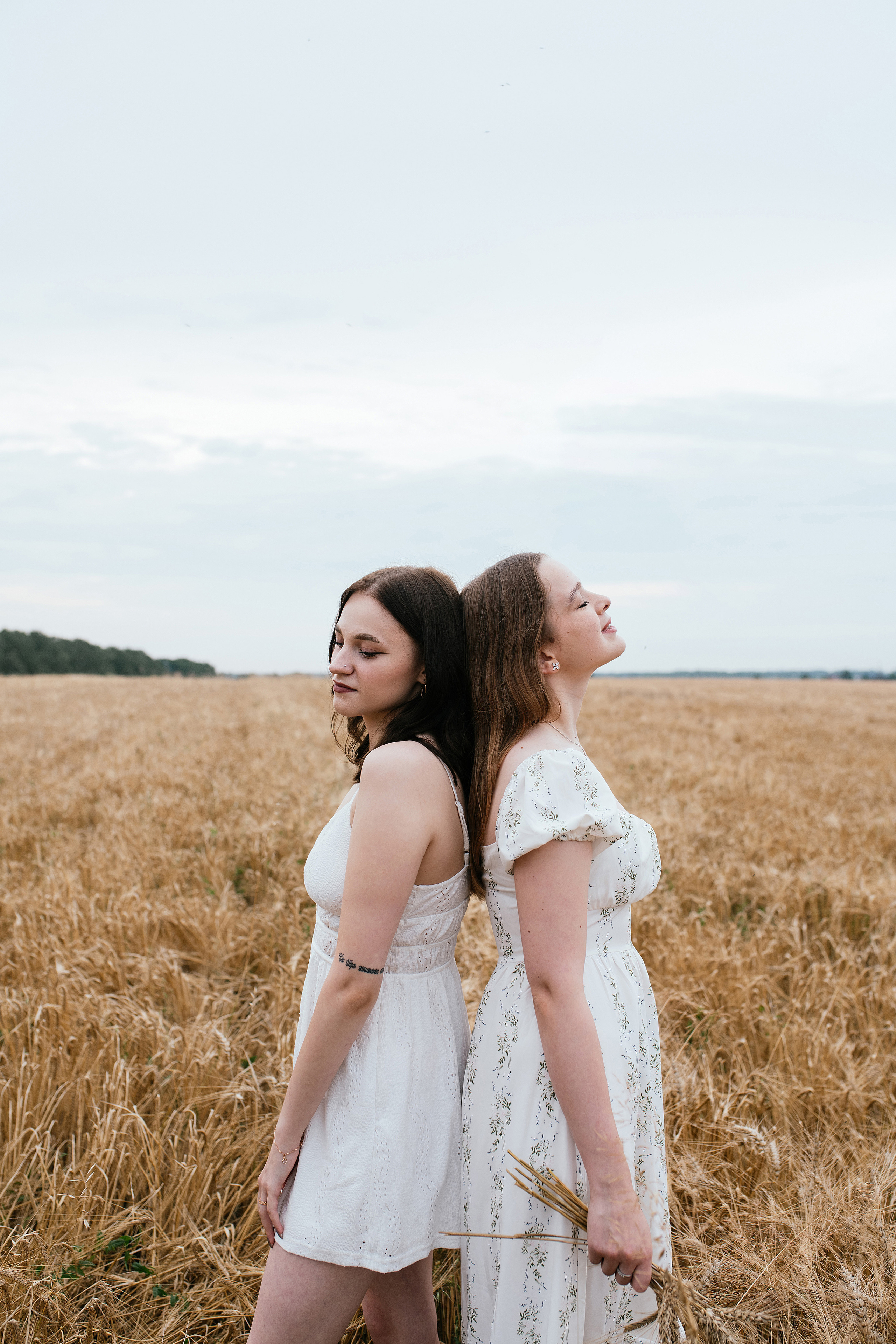 Вика и Даша. Свадебный, семейный фотограф в Рязани Лена Брант
