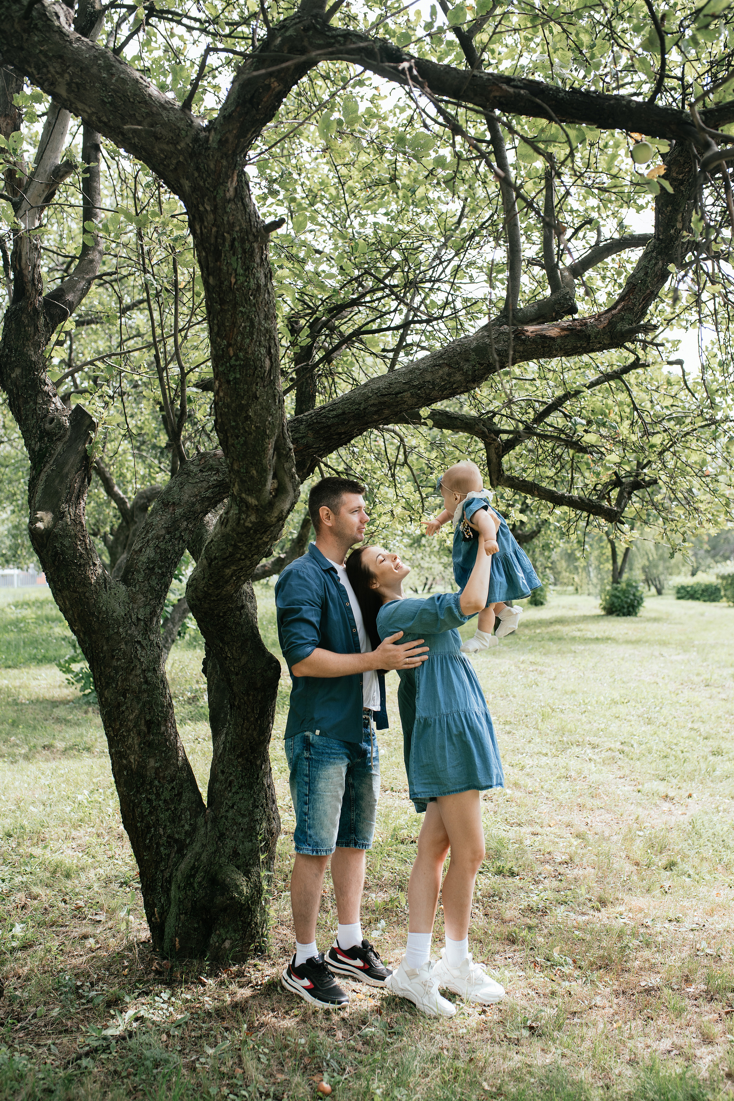 Семейная съемка в мемориальном парке. Свадебный, семейный фотограф в Рязани Лена Брант