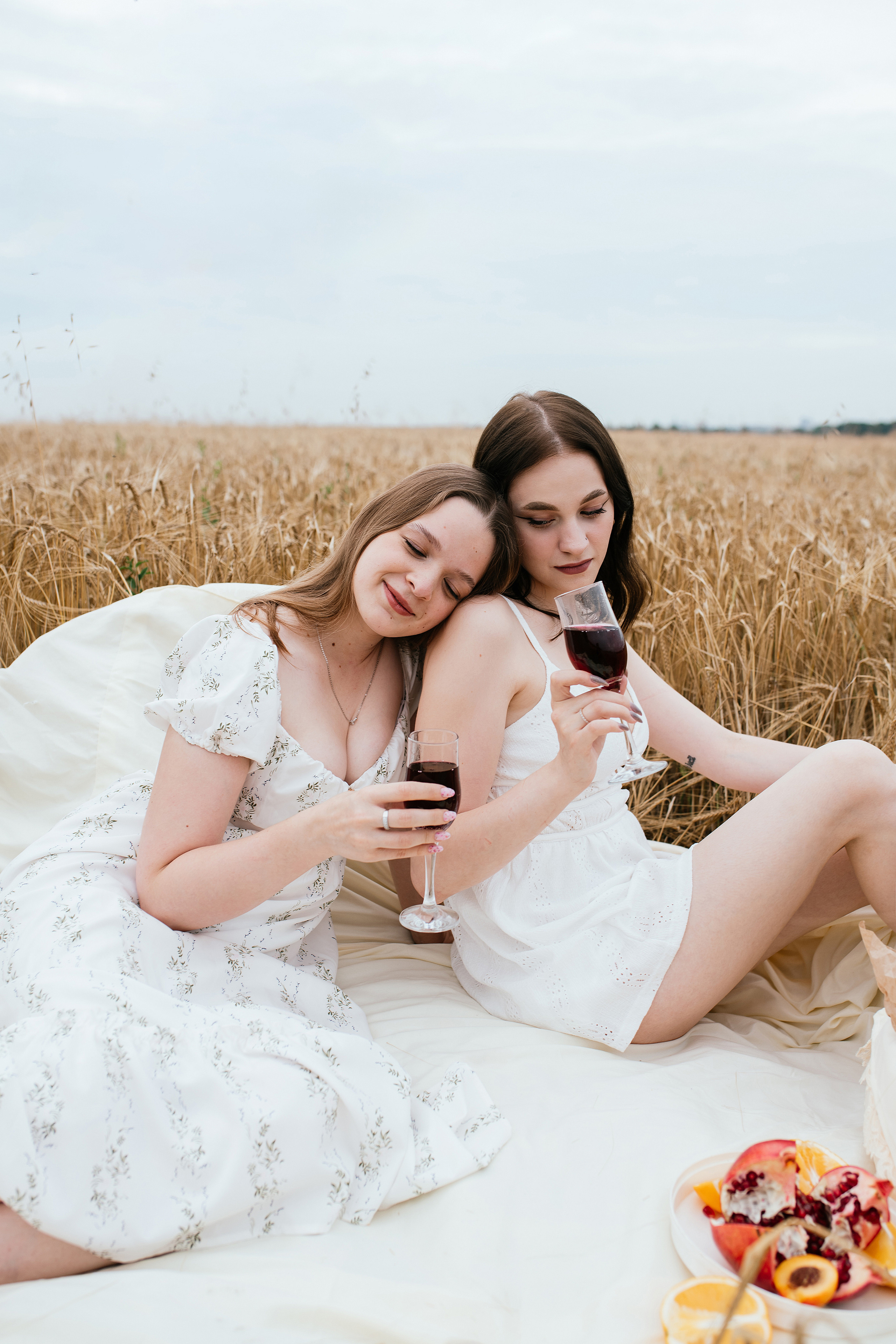 Вика и Даша. Свадебный, семейный фотограф в Рязани Лена Брант