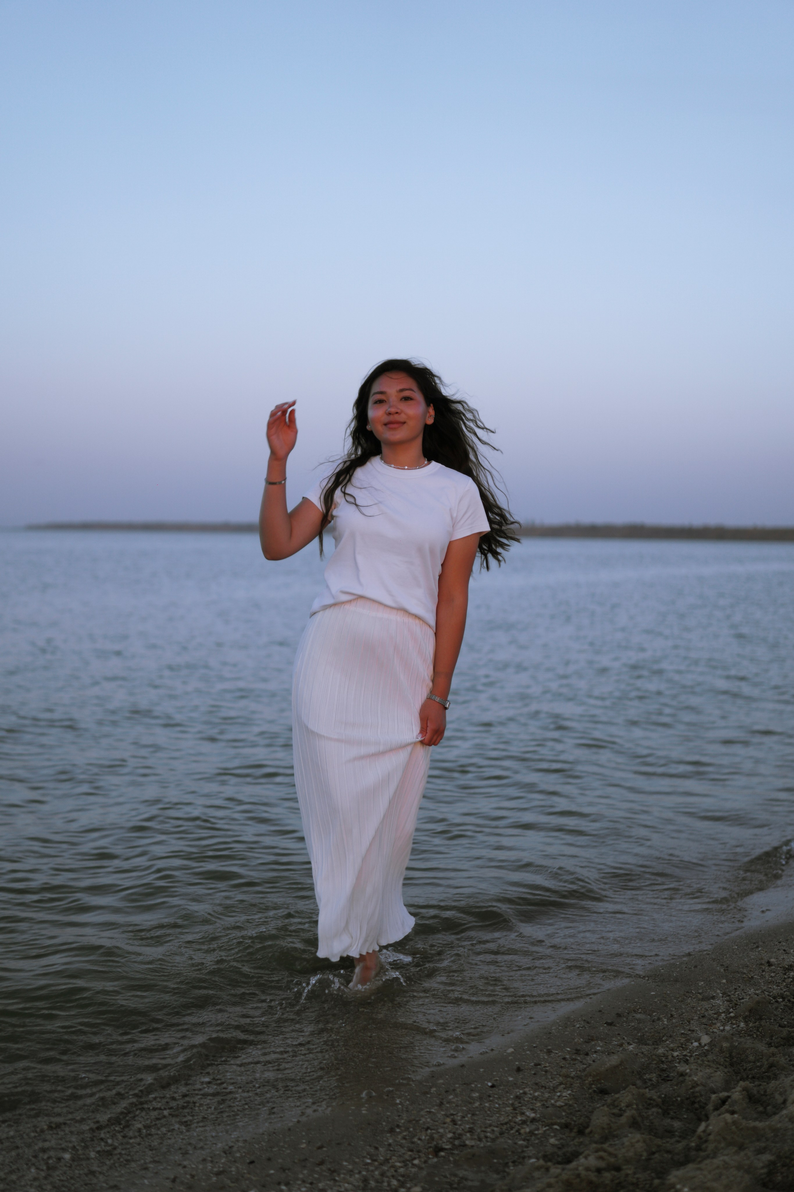 Сестры у моря в Ростове-на-Дону. Фотосессия за городом. Фотограф в Ростове-на-Дону Марина Мальцева