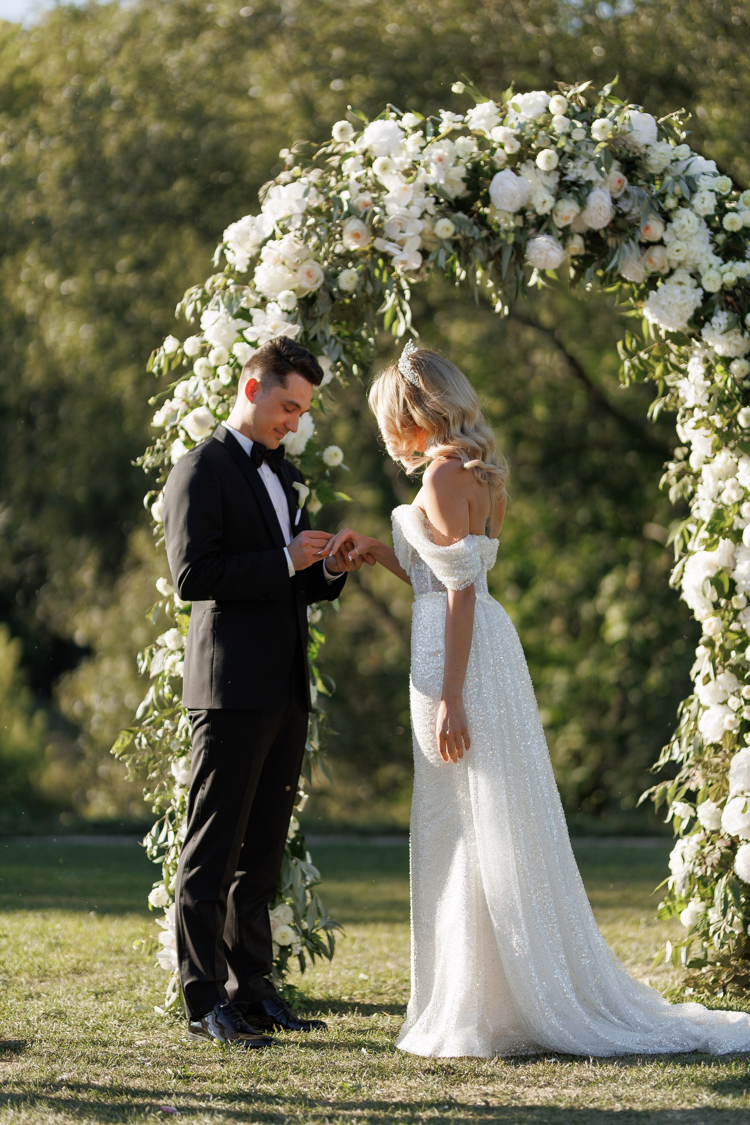 ···. Свадебный фотограф в Санкт-Петербурге Александра Чукавина