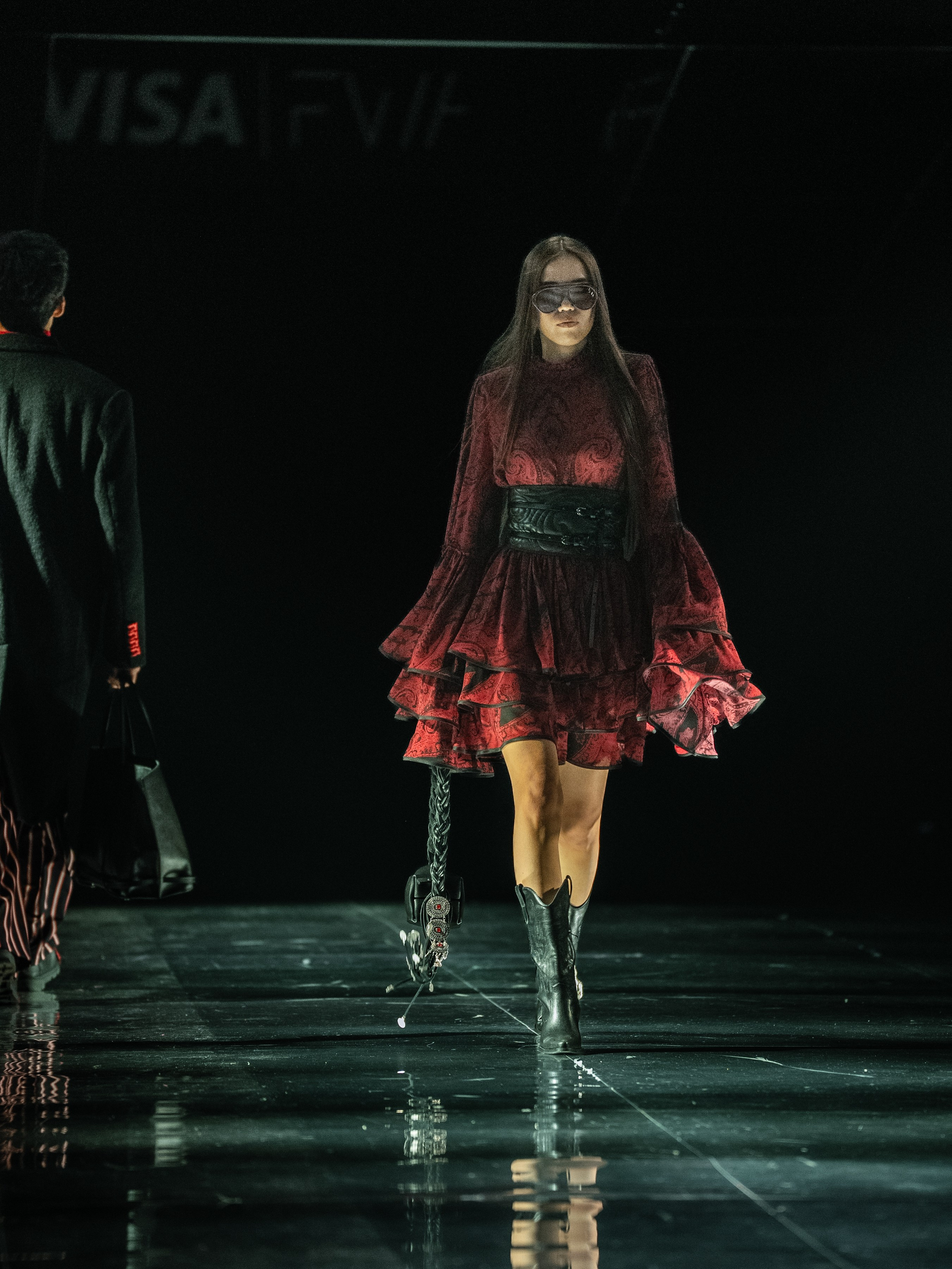 Visa Fashion Week Almaty Pre-Fall 2026 April Leonid Zherebtsov. Сайт Алматинского НЮ АРТ, будуар и фэшн фотографа Дениса Карпенко