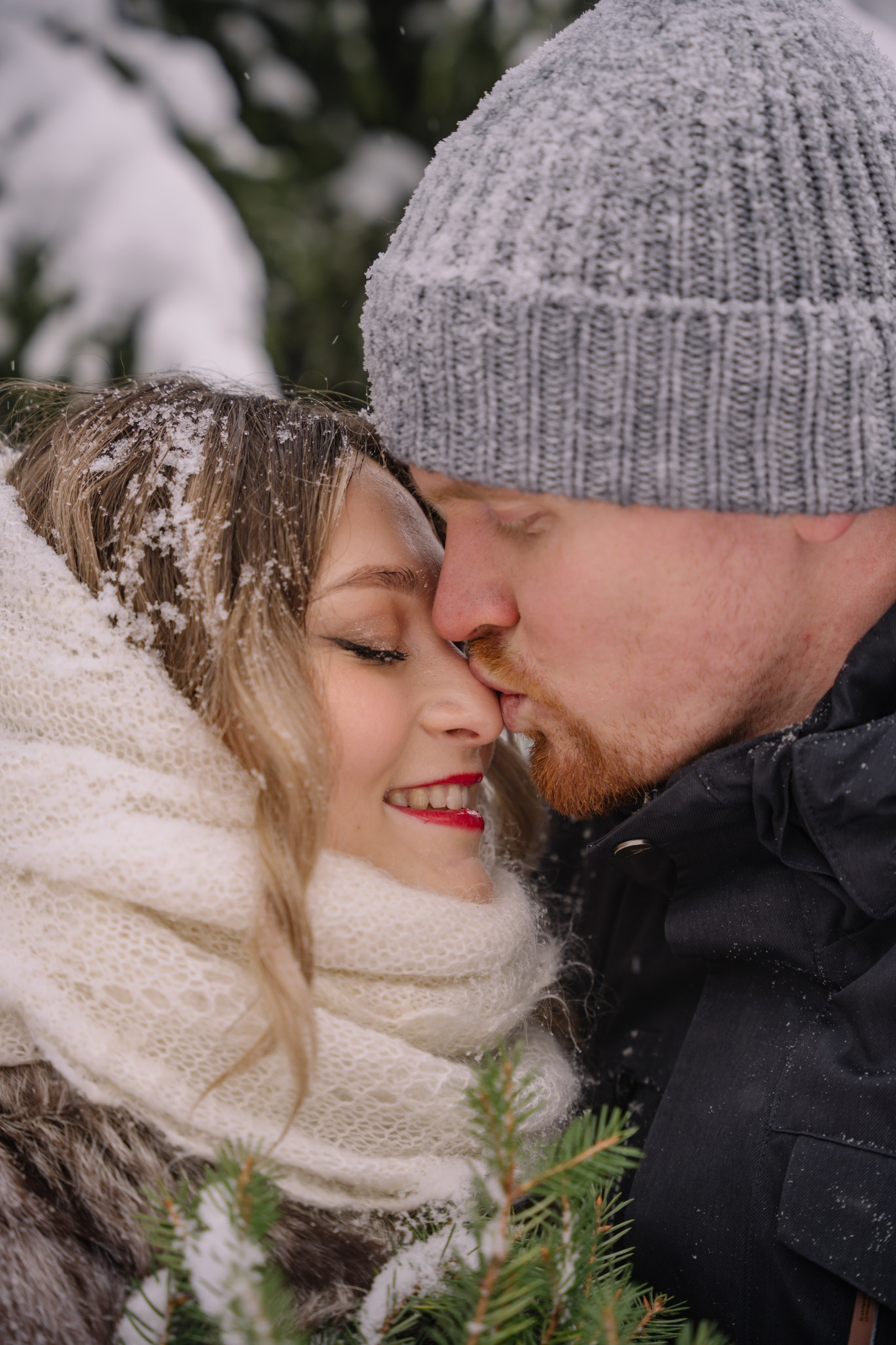 В лесу и нас двое