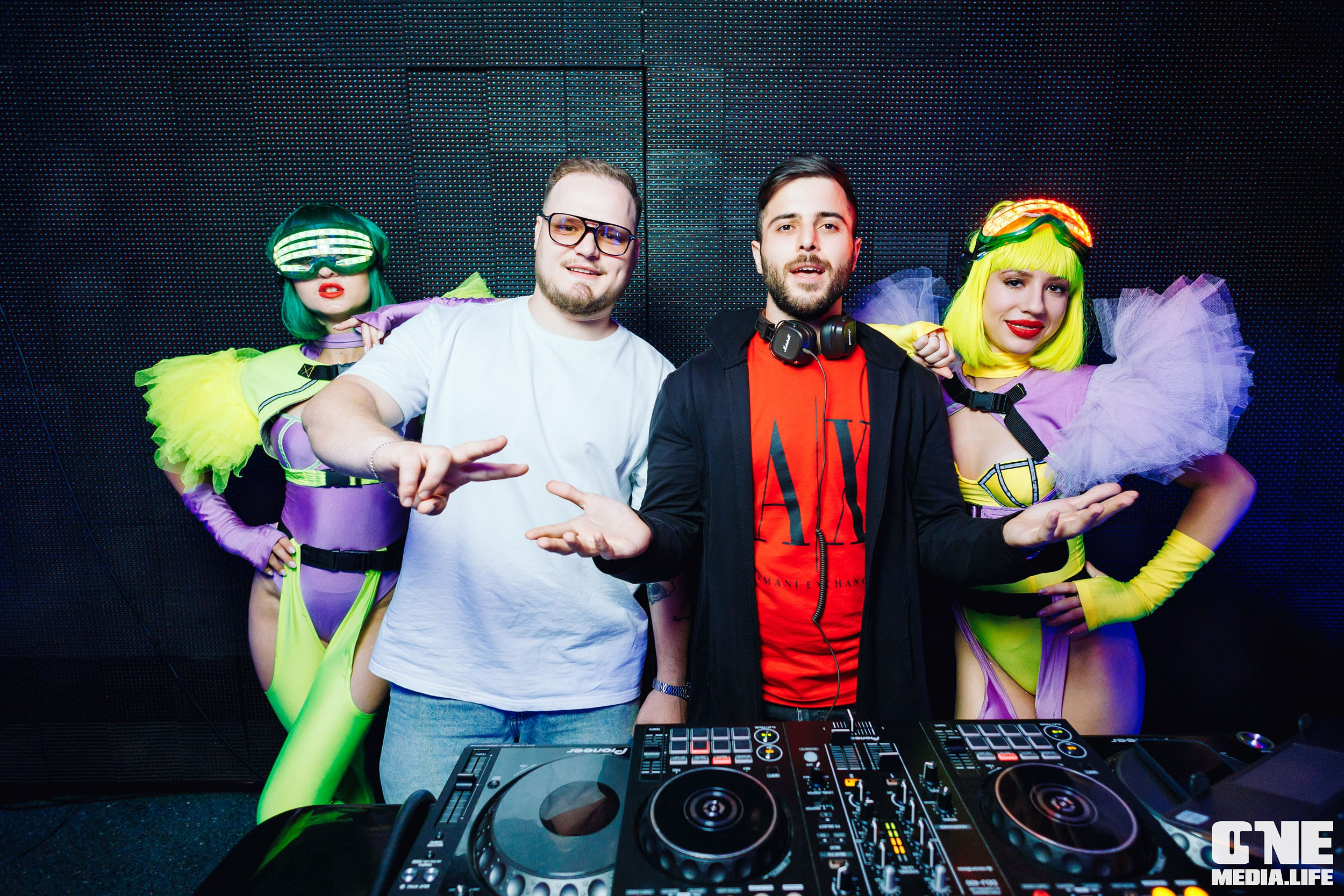 Фоторепортаж из РК Планета. One Media Life: фоторепортажи, фотоотчеты с мероприятий и заведений