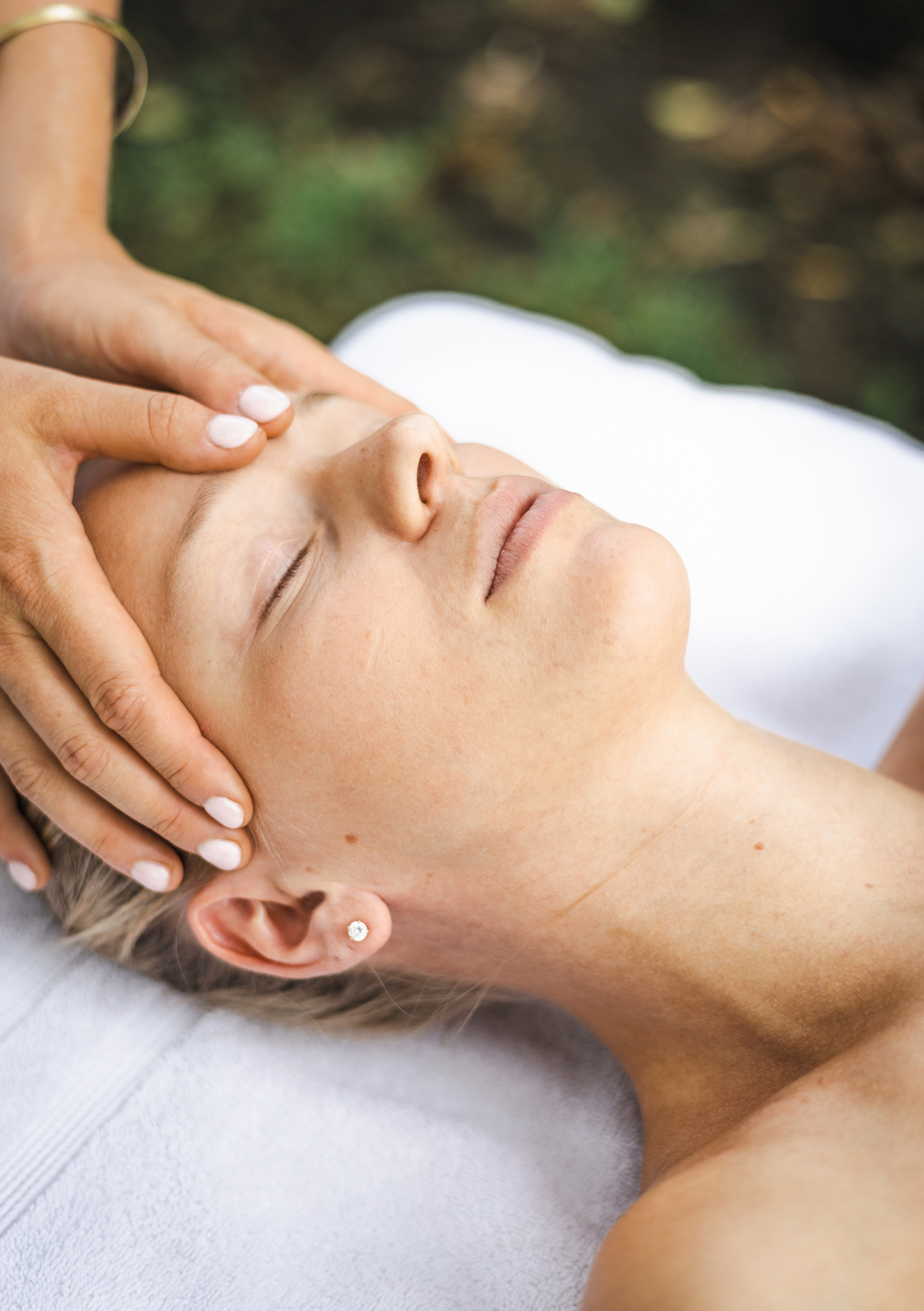 Content for massage therapist Anastasiya. Family, portrait, content photo in Costa Rica Evgeniya Besprozvannykh