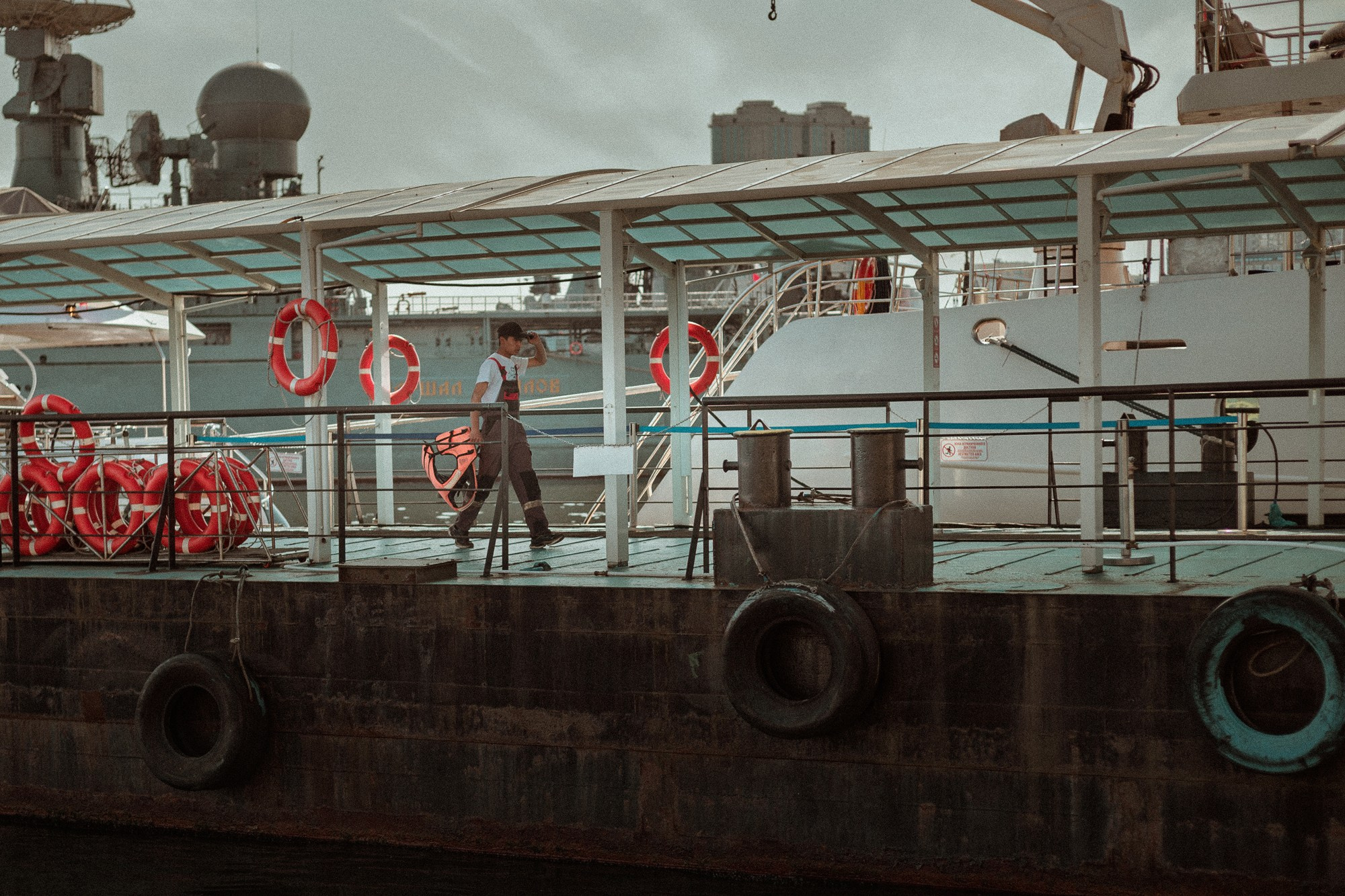 Серия street фотографии Владивосток, Россия. Oskar Dallas — Фотограф Москва