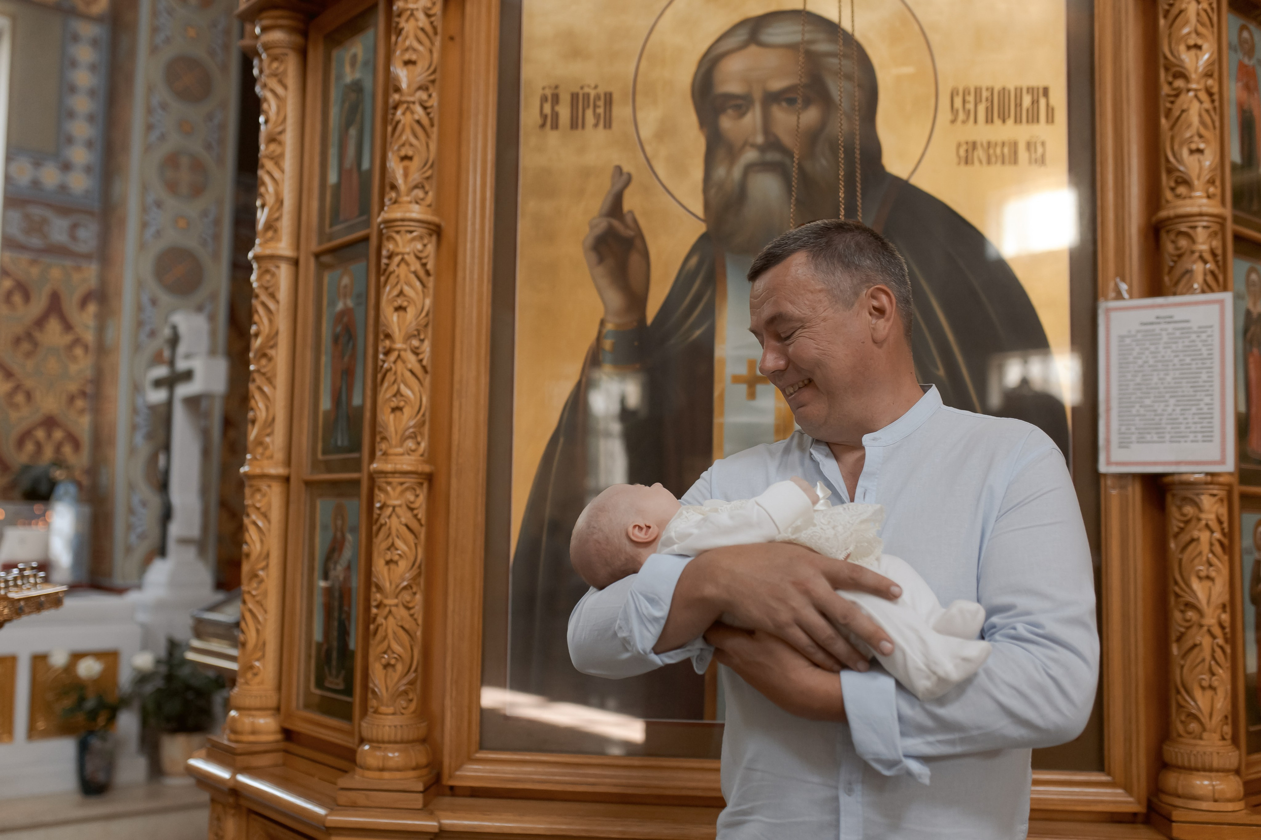 Крещение Алисы. Фотограф на Крещение и Венчание в Ташкенте