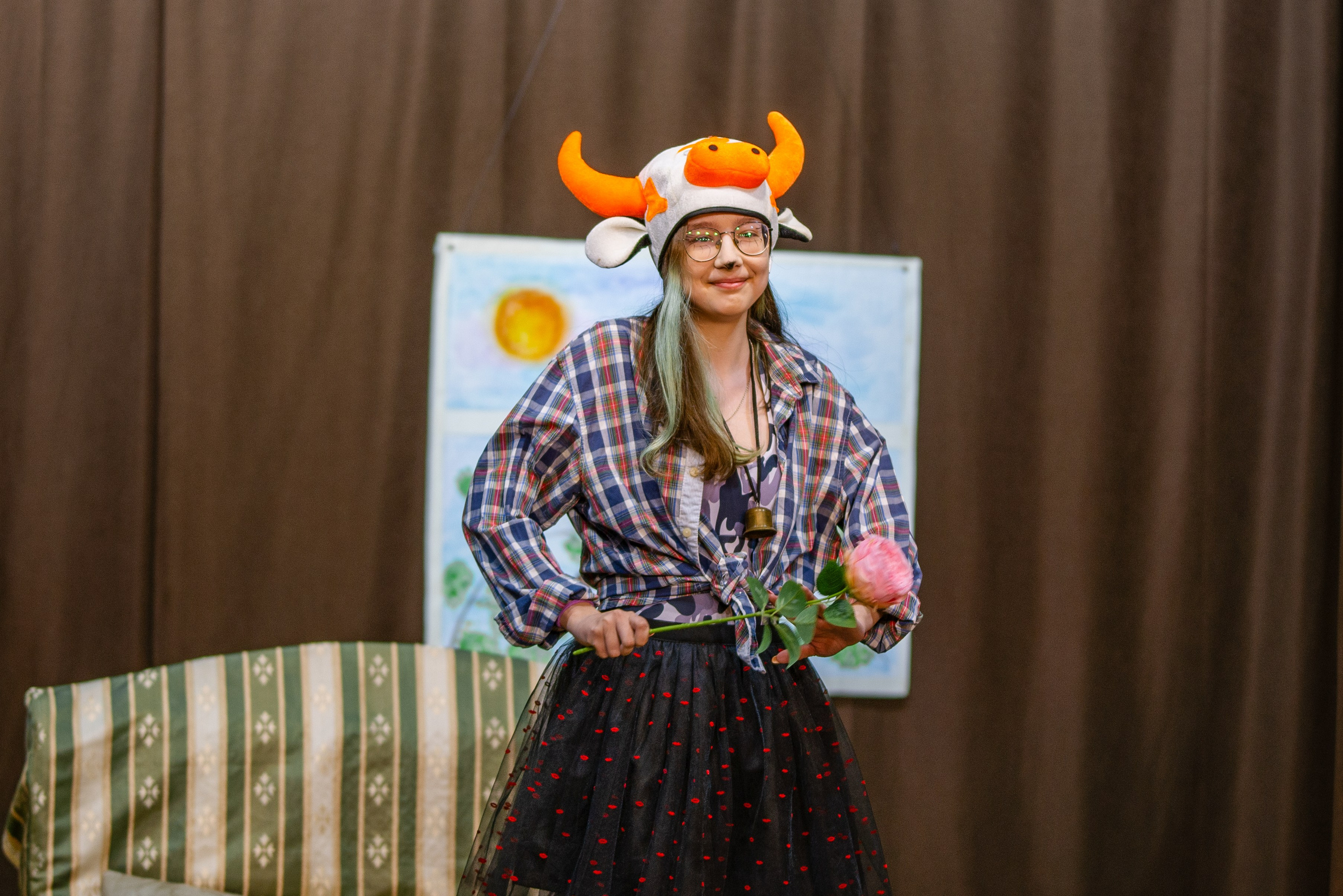 Балаганчик «Гадкий котенок». Фотограф в Ветлуге Сергей Белов (VETLUGA B.S.)