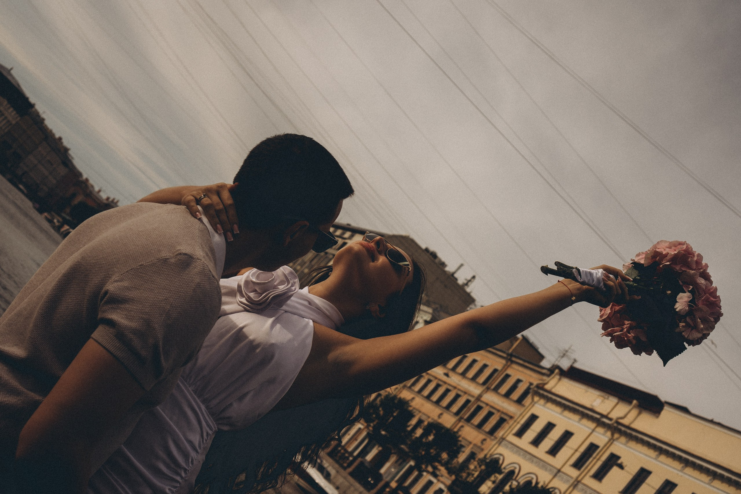 СВАДЕНБНАЯ СЬЕМКА НА КАТЕРЕ ПО КАНАЛАМ САНКТ-ПЕТЕРБУРГА И В АКВАТОРИИ НЕВЫ. Профессиональный фотограф, Санкт-Петербург — Виктория Богомолова