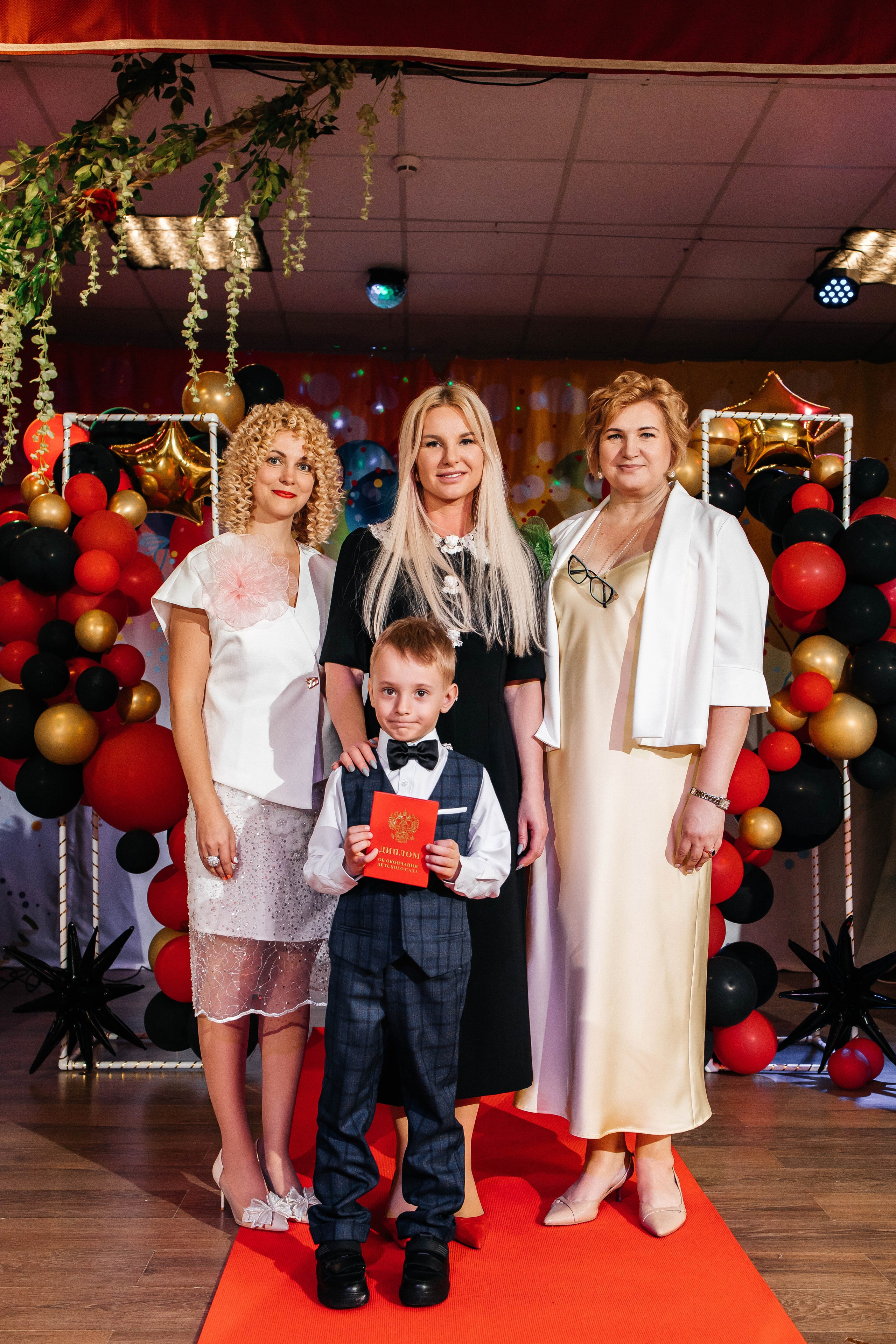 Выпускной в ЛИМПИК. Фотограф в Санкт-Петербурге Виктория Безверхая