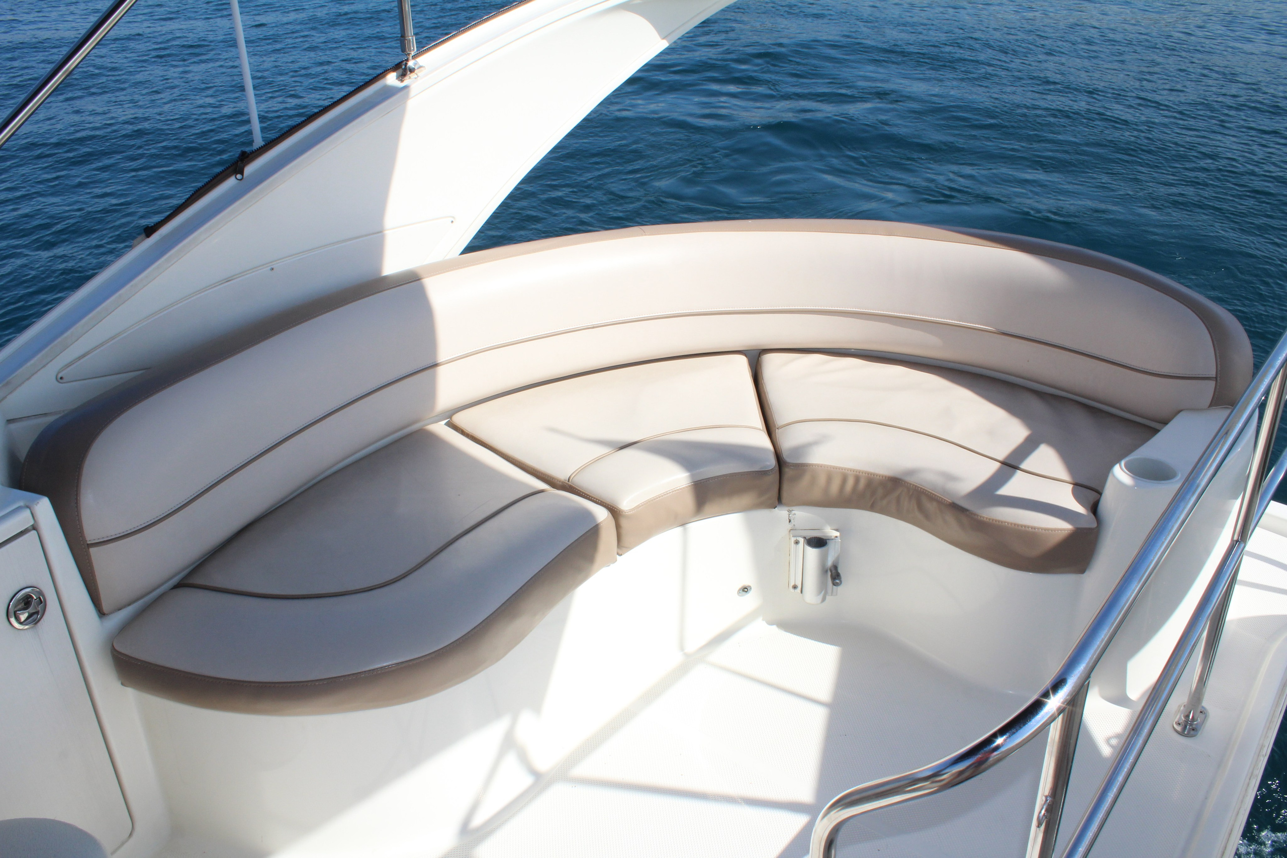 Яхта Меридиан Аренда Яхты в Сочи Яхтанаморе YACHTNAMORE YACHTANAMORE