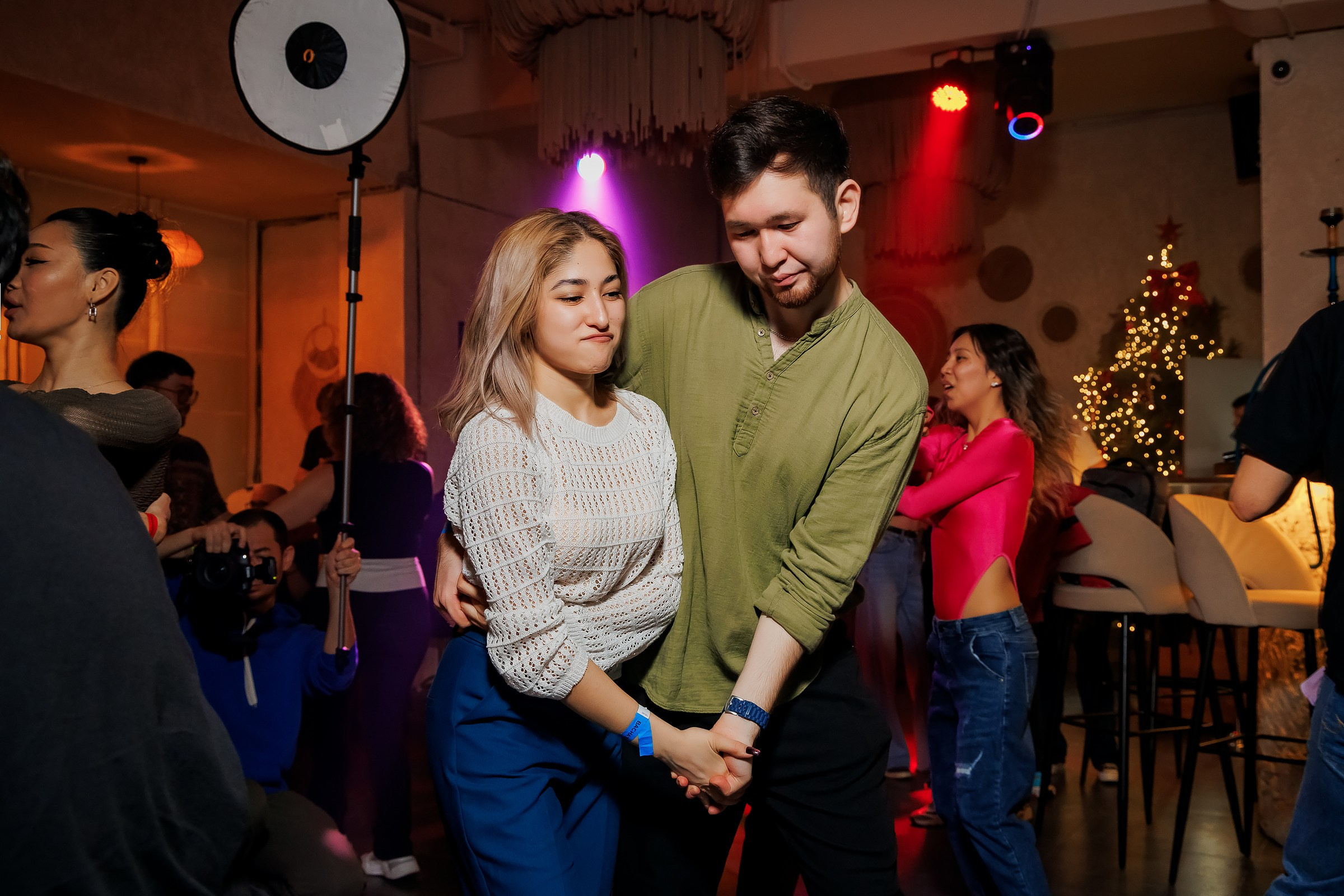 Bachata party. Репортажный фотограф в Алматы Каюпов Сержан