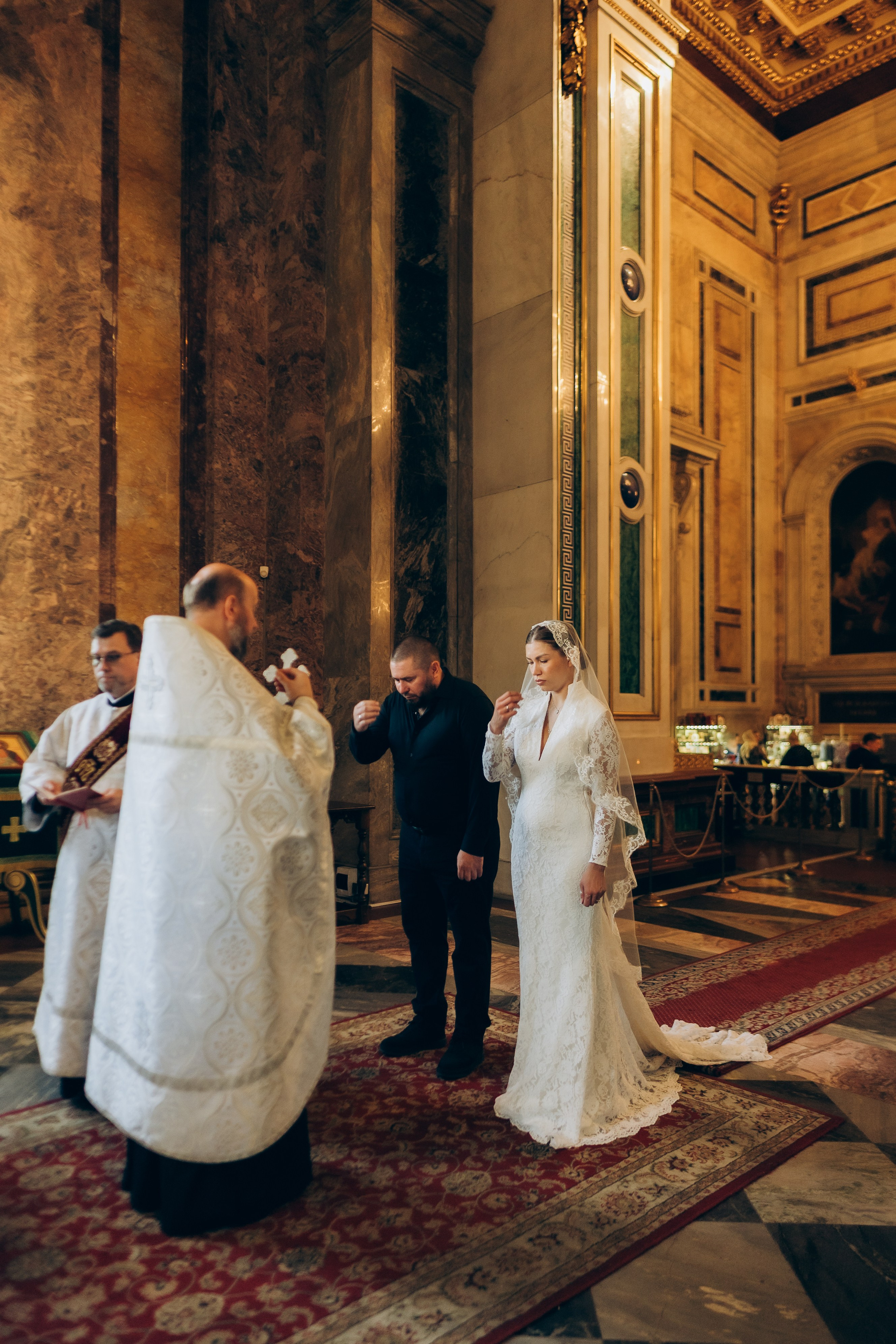 Венчание Исаакиевский. Фотограф ПИТЕР СПБ Надежда Баранова