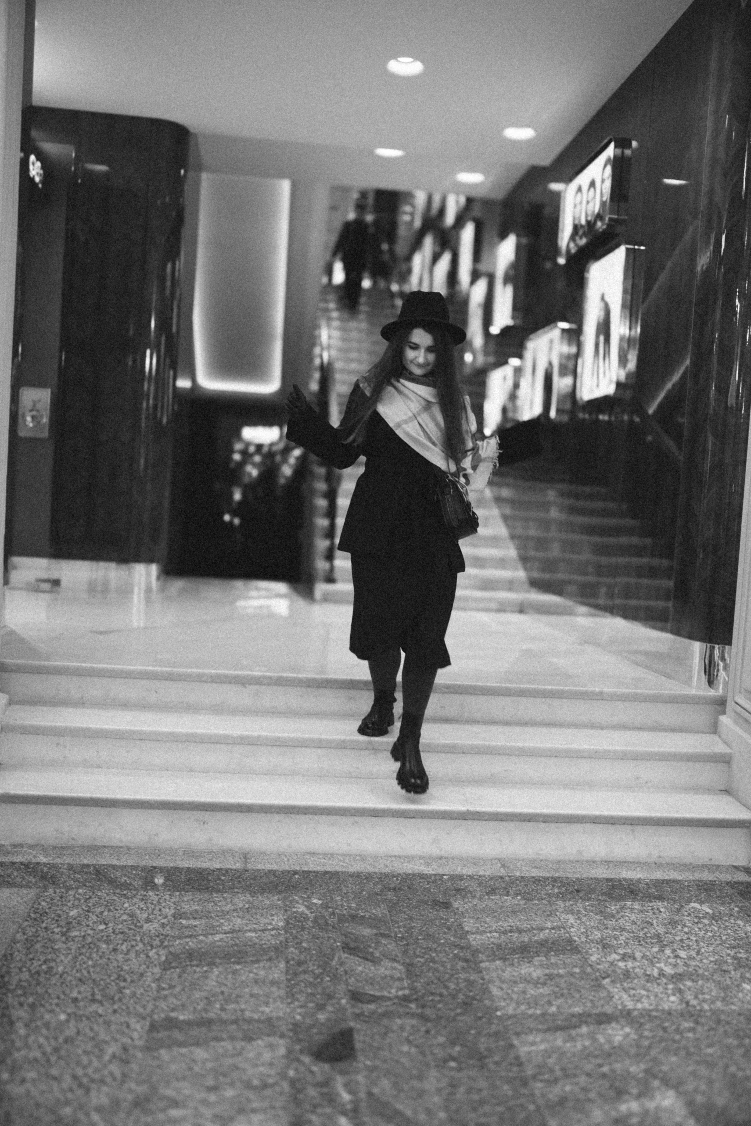 ДАША. Я фотограф из Москвы к Вашим услугам