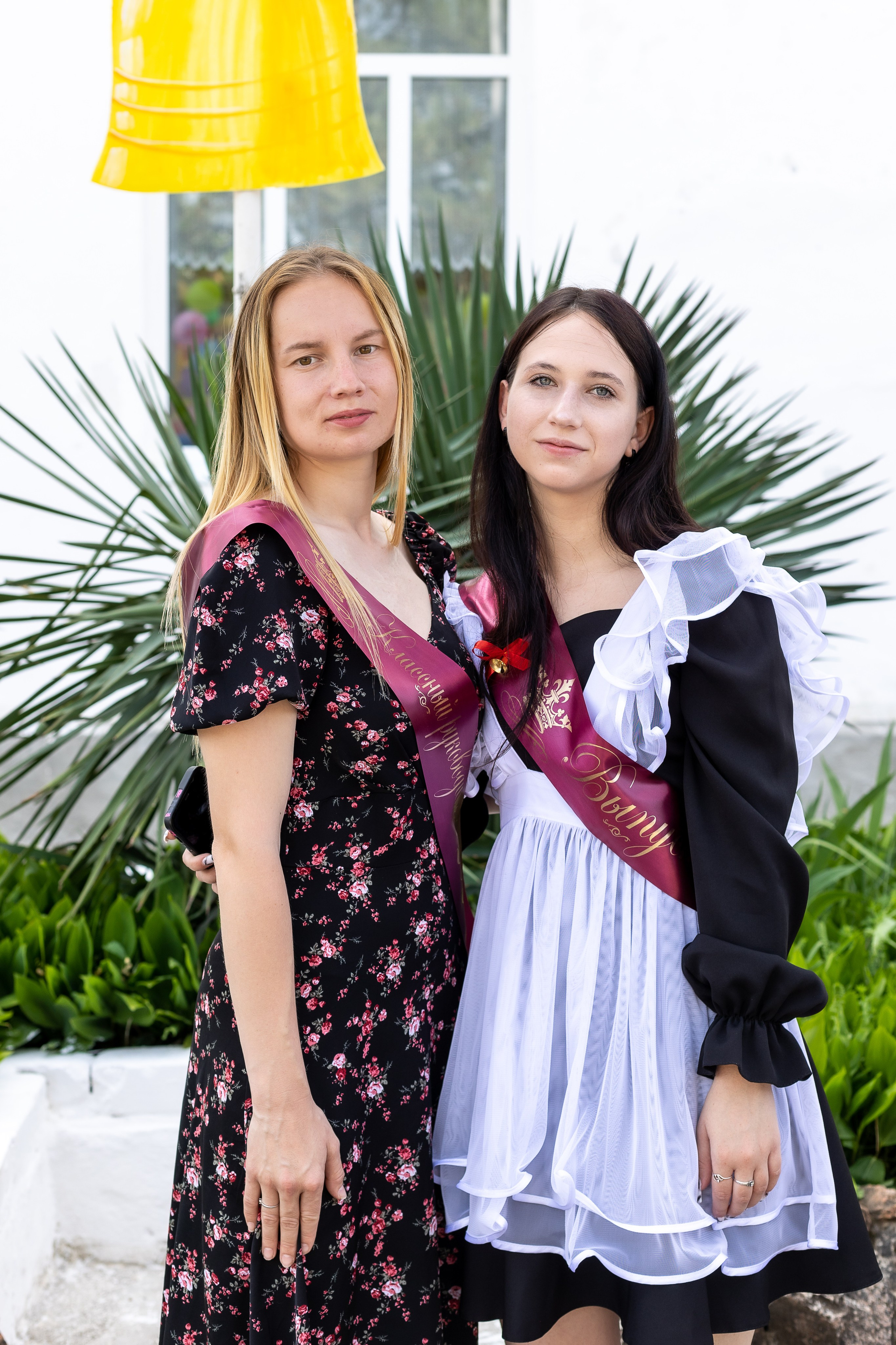 Последний звонок. Выпускные альбомы Майкоп, Краснодар Елена Золотарева