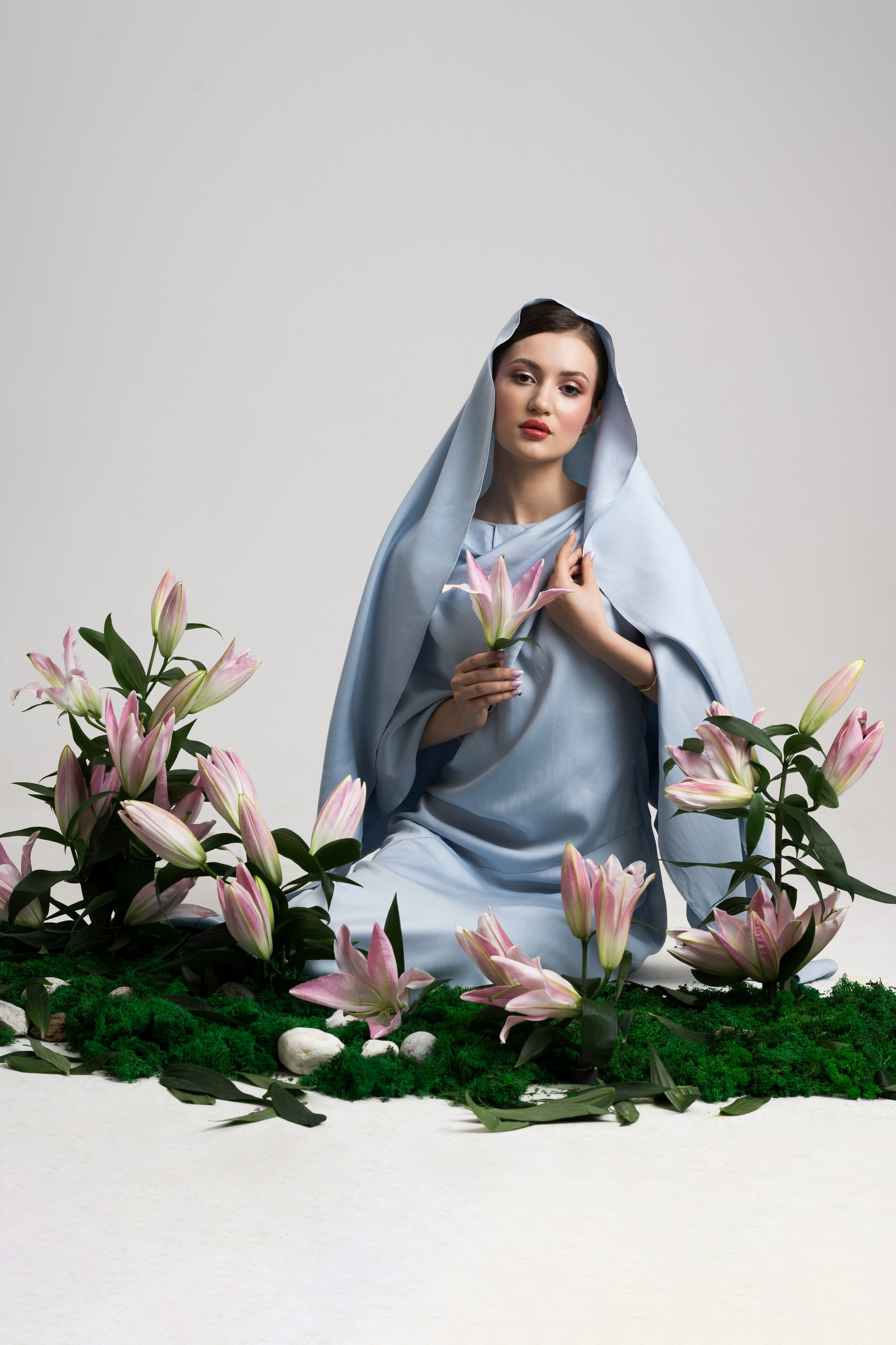 ЦВЕТЫ. OBOLONKOVA MODEL PHOTO — Фотошкола I Модельная школа I Электросталь