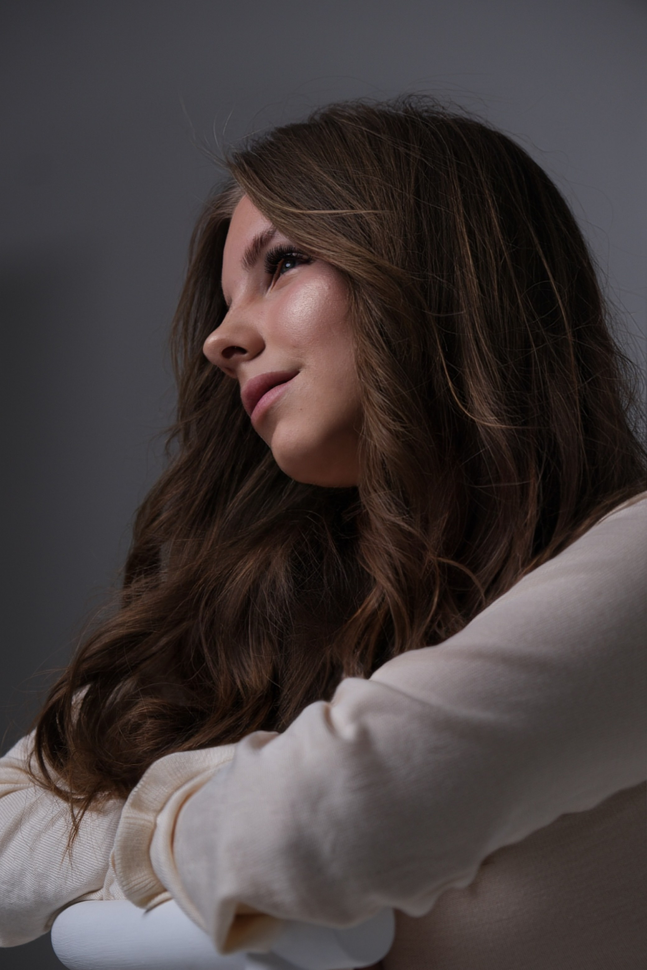 Фотосессия подруг. Фотограф на камеру и мобильная съемка в Казани Лидия