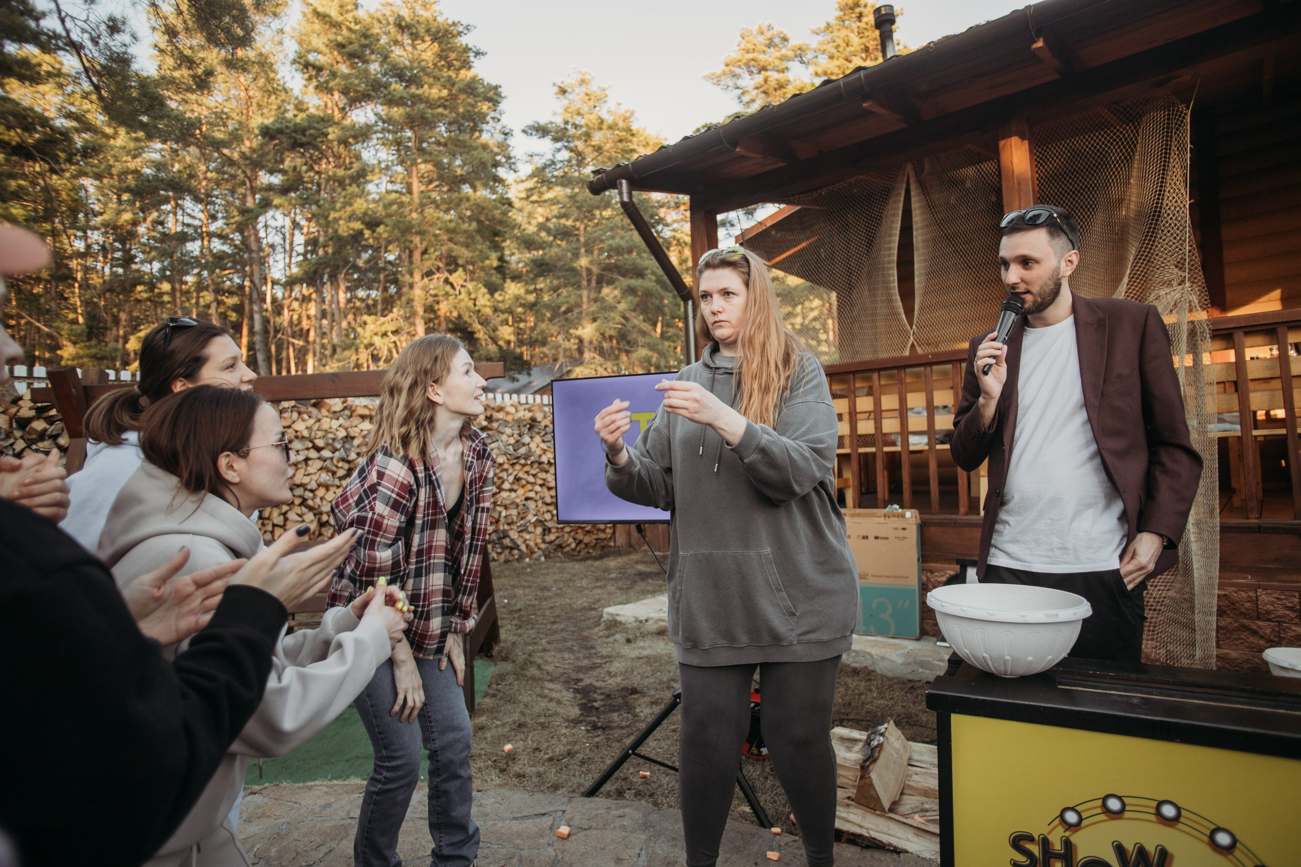 Корпоратив Muza_Arts. Венера Гайн. Репортажный фотограф  Тюмень. Обучение фотографии с 0