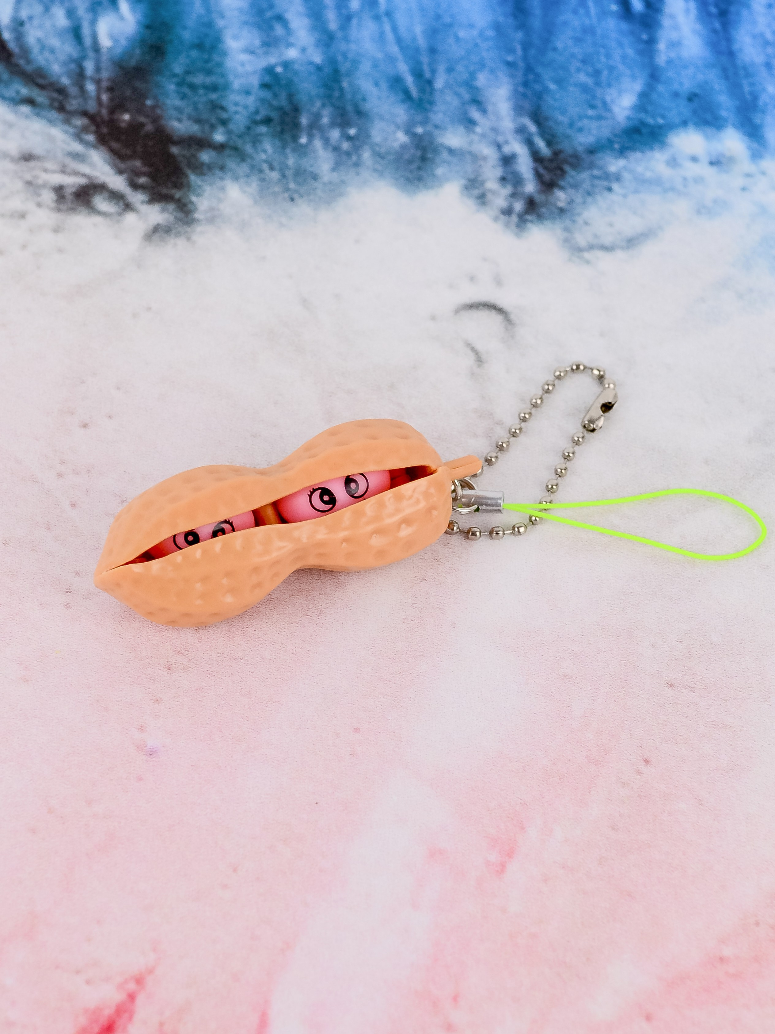 предметная съемка для маркетплейсов цена фото детского брелка