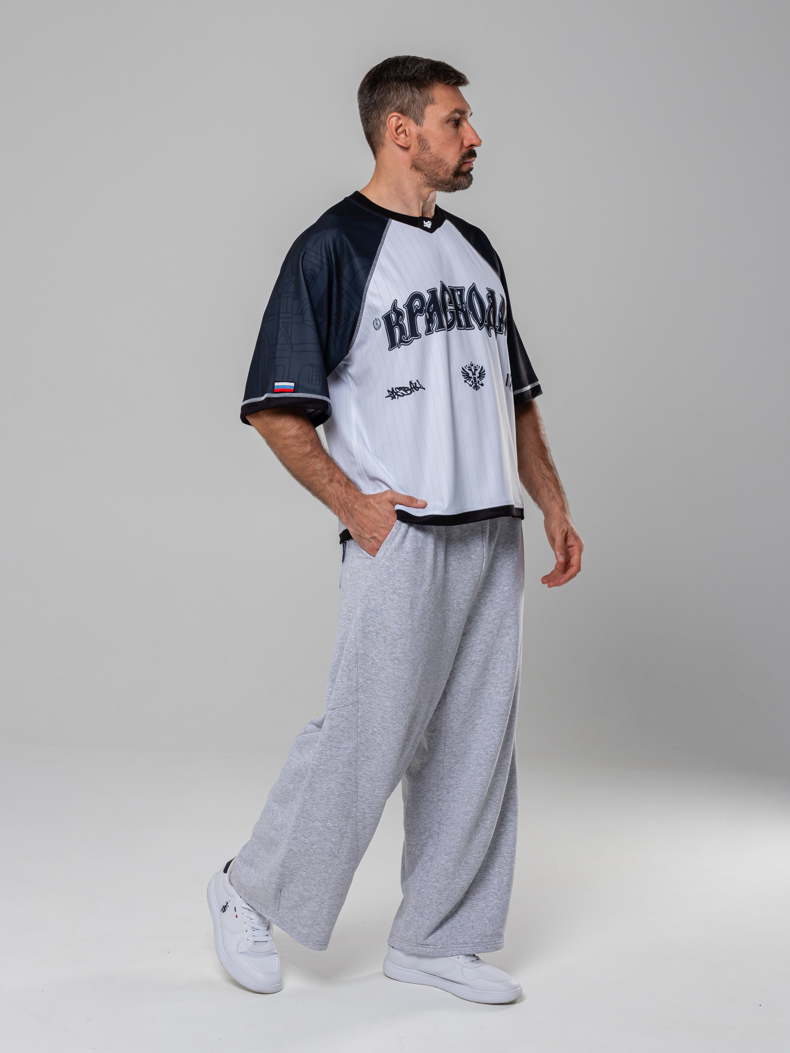 Худи и штаны. Фотограф в Краснодаре Арина Кудряшова