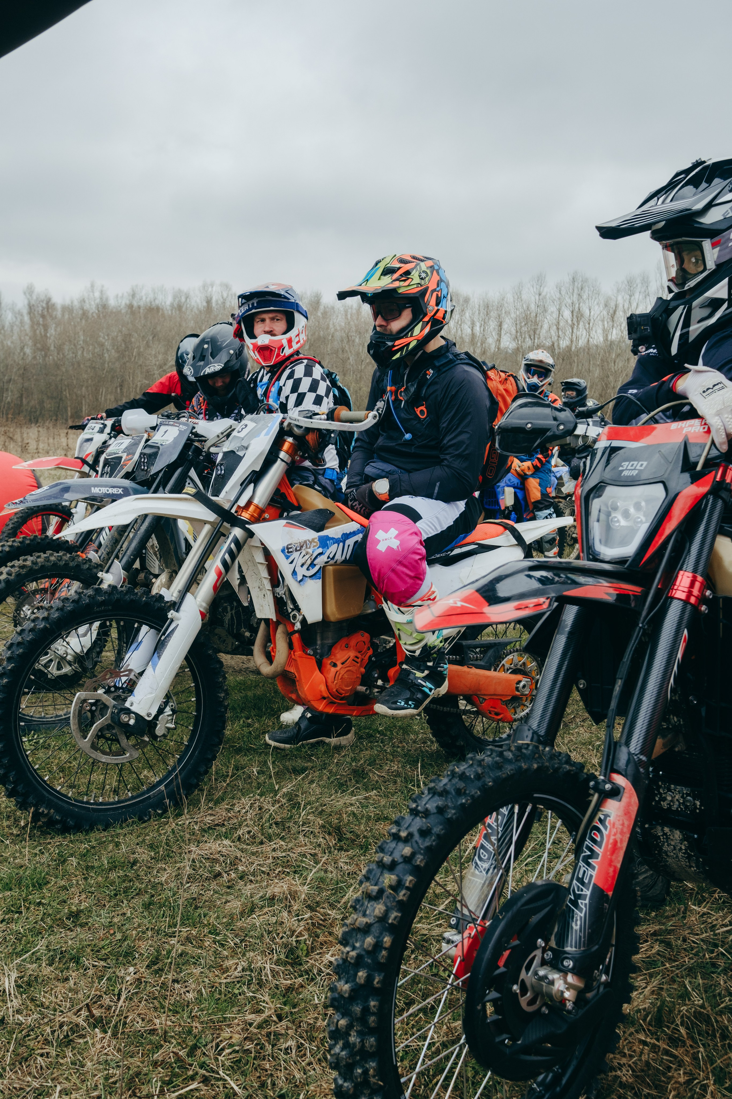 Эндуро Фест от Shamax Motors (Краснодар). Свадебный фотограф Денис Ожигин в Краснодаре и крае. Эмоциональная и стильная съемка вашего дня