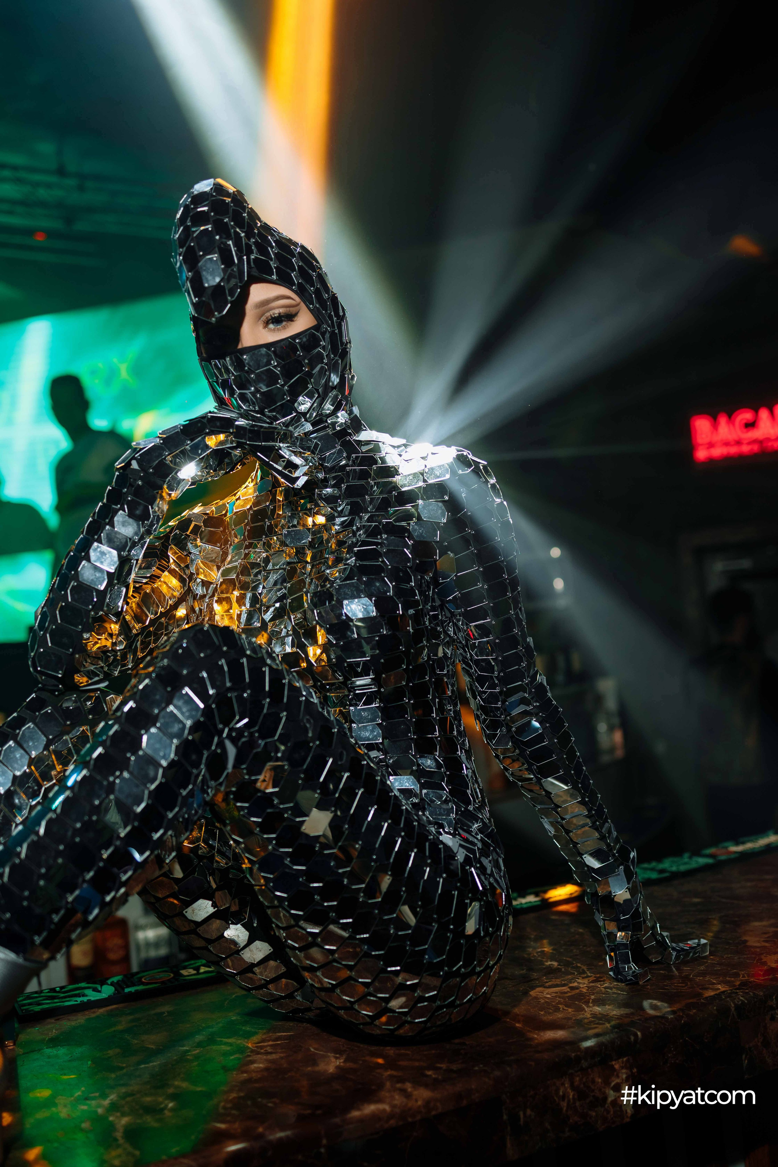 The Queen Prive. Кипятком Шымкент
